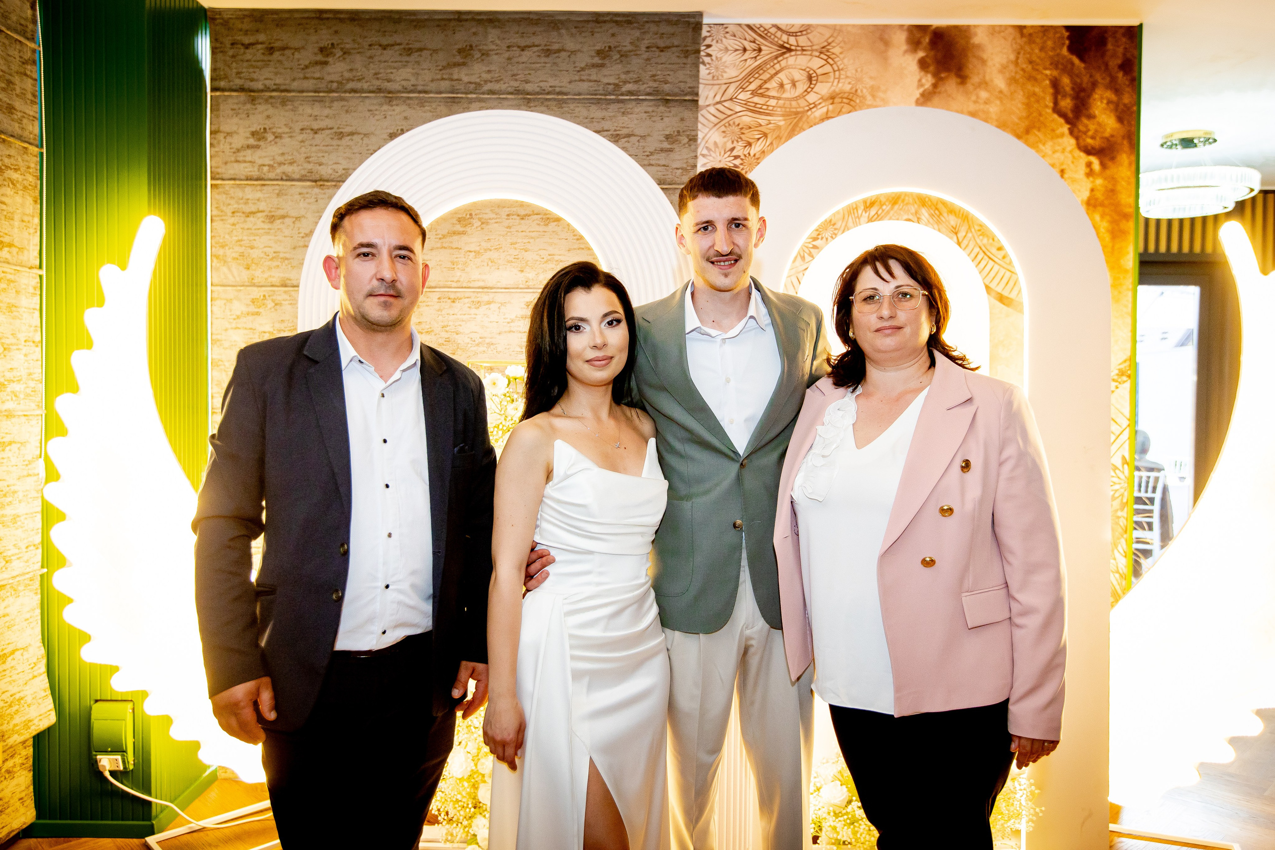 Cosmina & Răzvan. MGS STUDIO
