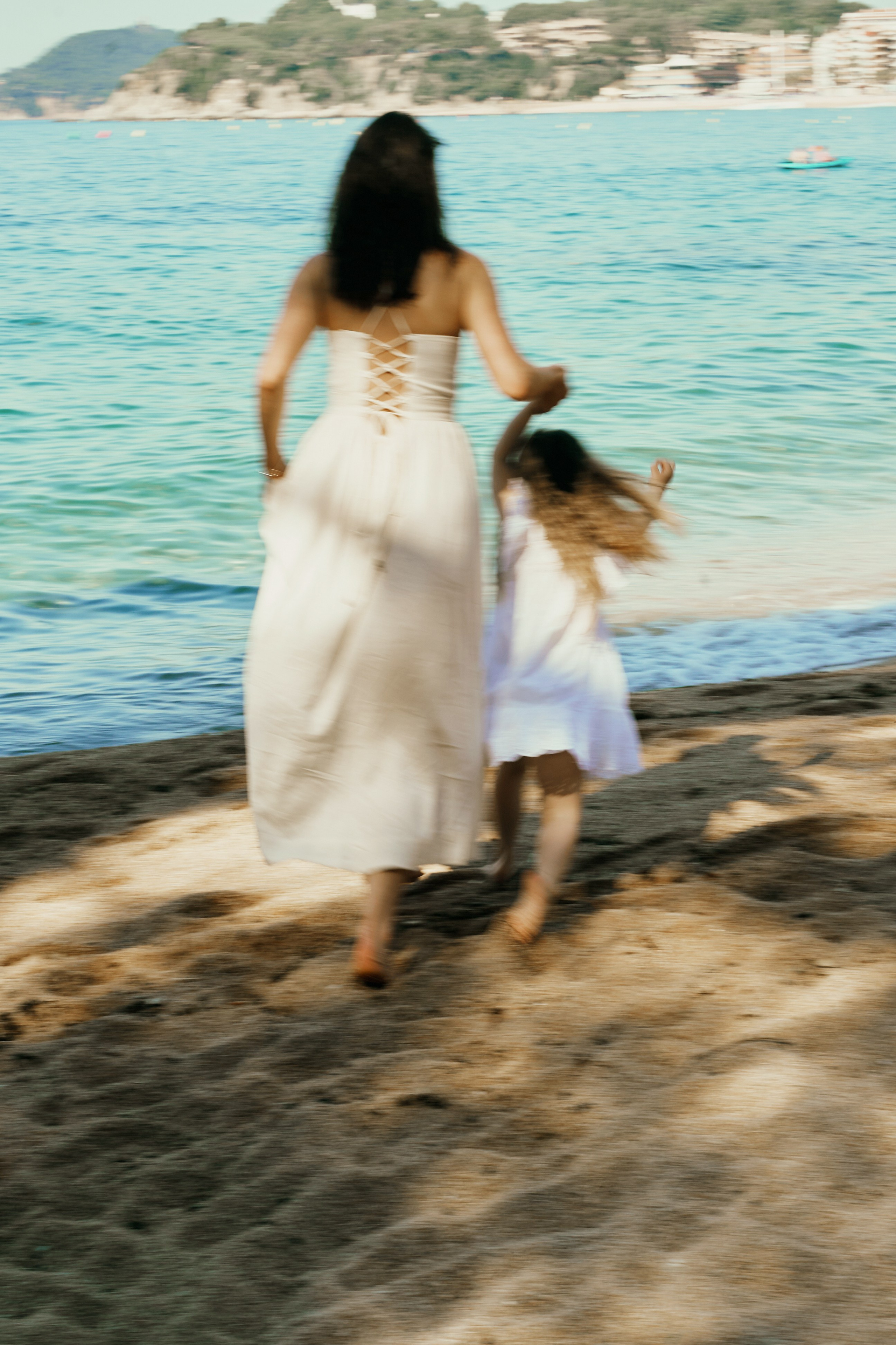 На пляже. Ллорет де Мар. Фотограф в Барселоне Жанна Захарченко