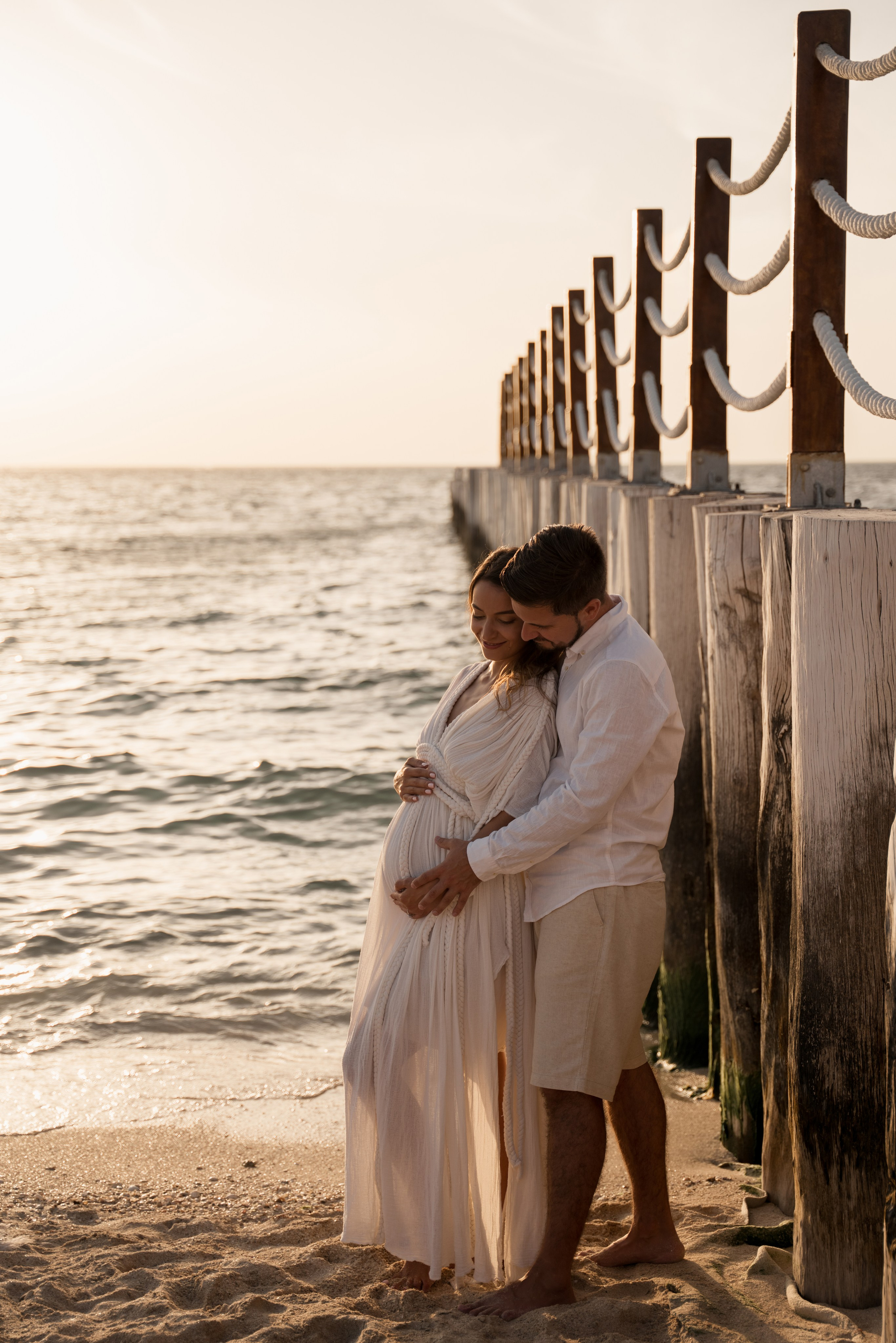 Golden Hour Glow. Angela Iakovleva — Family Photographer in Dubai