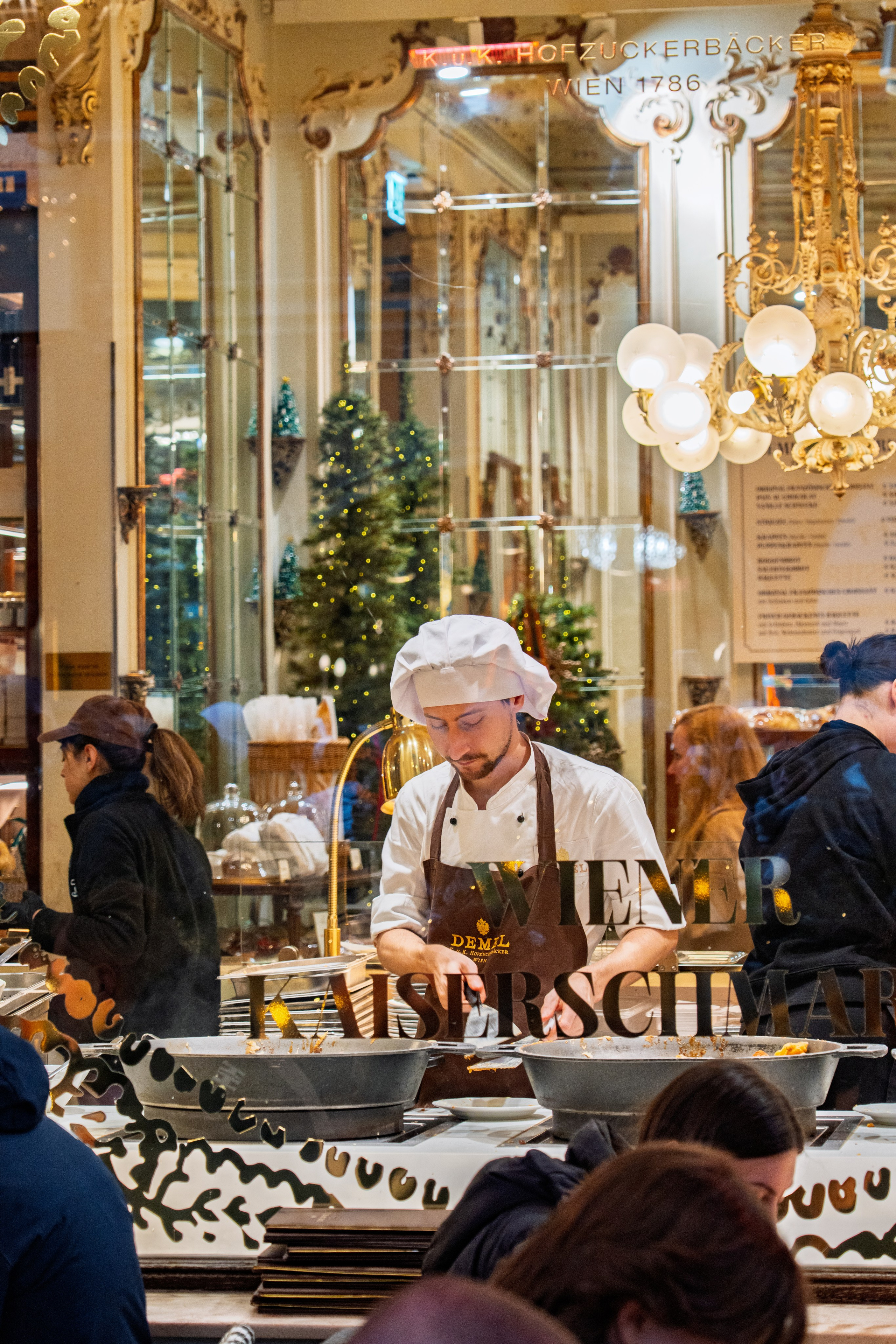 Streets of Vienna. URBANSTREETFILES.ART