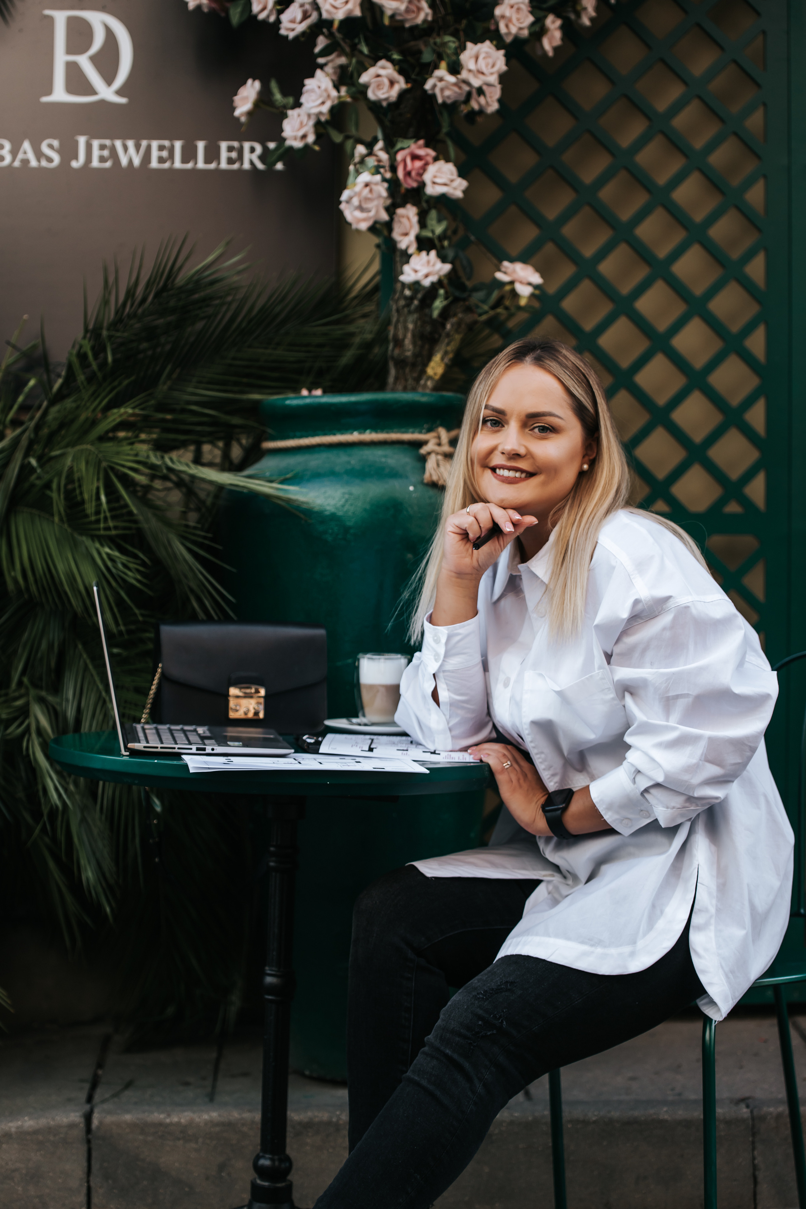 Karolina I Interior designer. Wedding, christening and family photographers in Vilnius, Lithuania