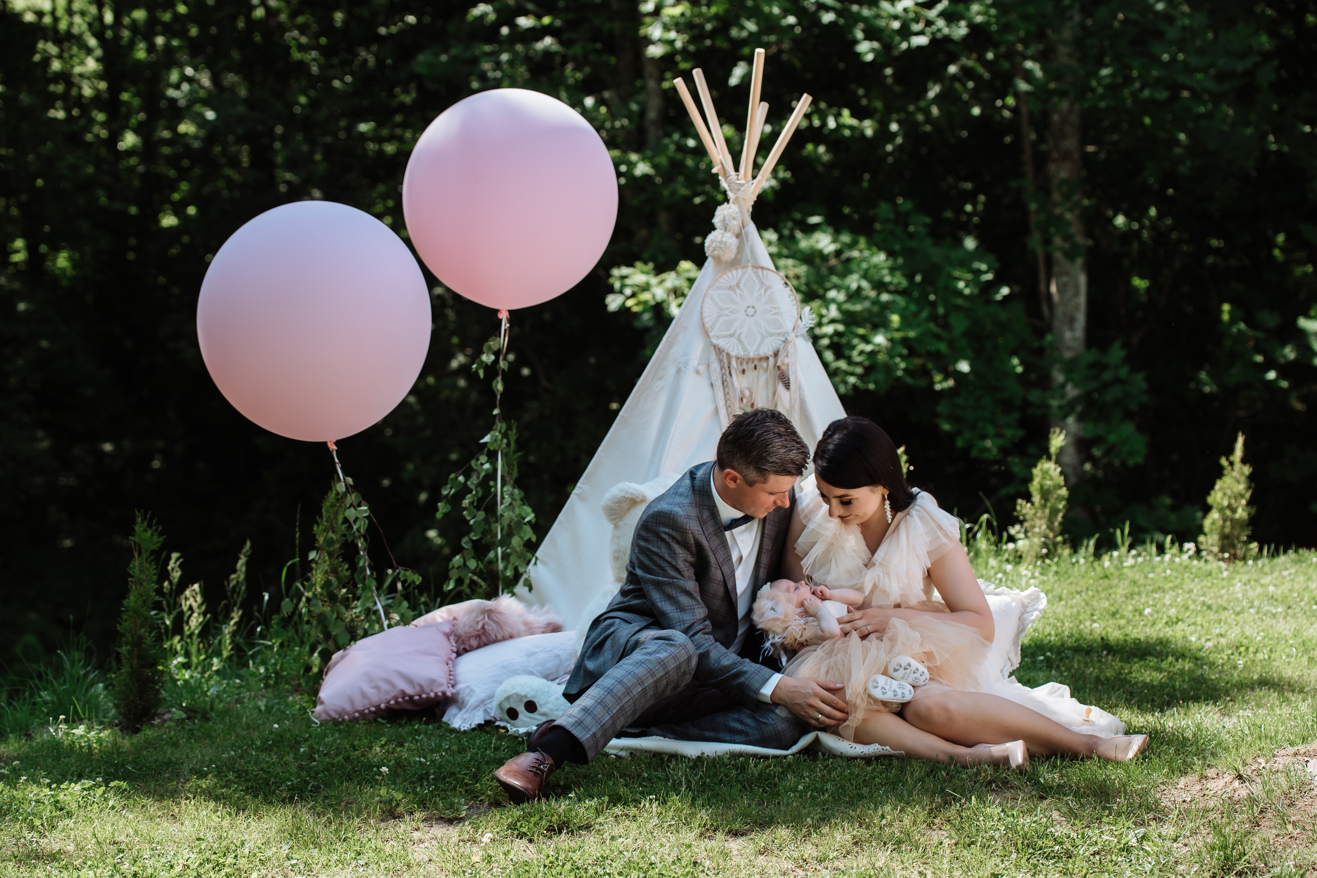 Sofijos krikštynos. Wedding, christening and family photographers in Vilnius, Lithuania