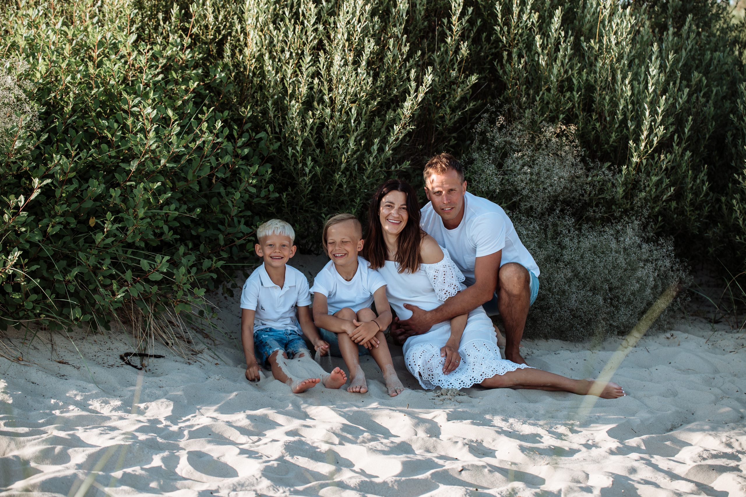 Astos & Justino šeima. Wedding, christening and family photographers in Vilnius, Lithuania