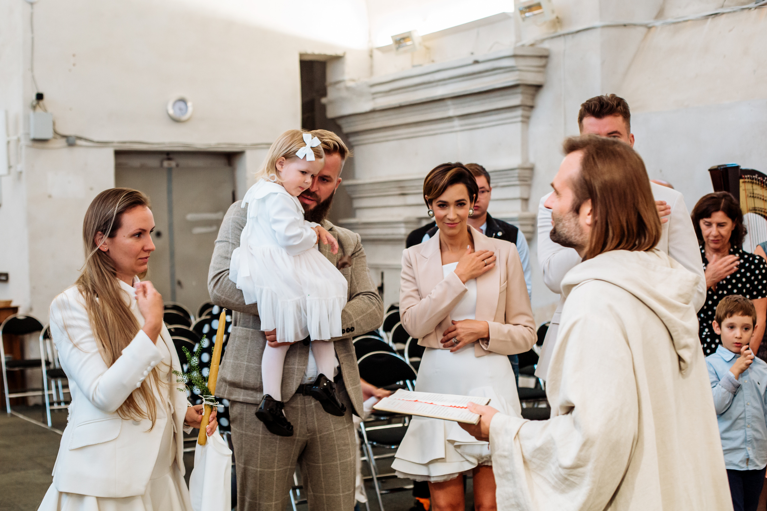 Eleonoros Mortos krikštynos. Wedding, christening and family photographers in Vilnius, Lithuania