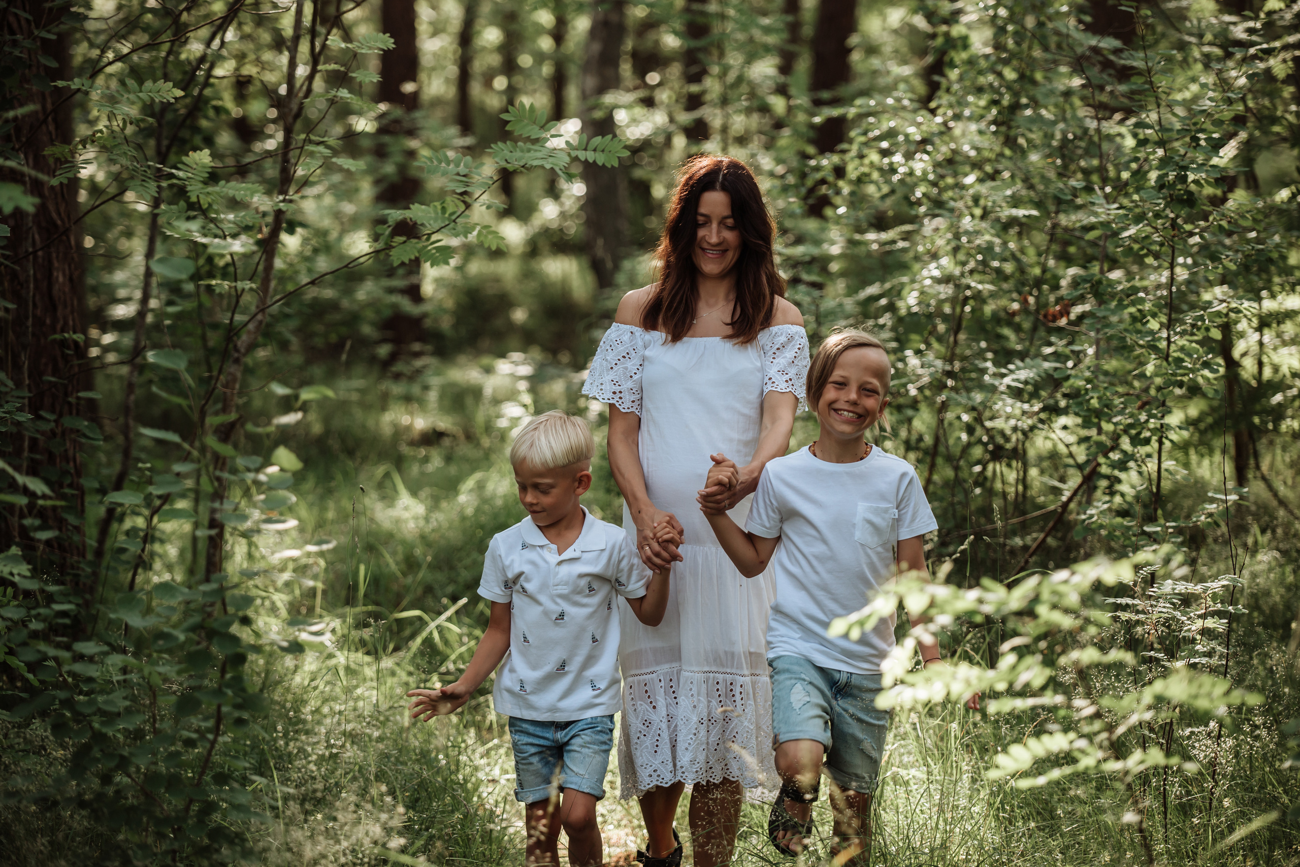 Astos & Justino šeima. Wedding, christening and family photographers in Vilnius, Lithuania