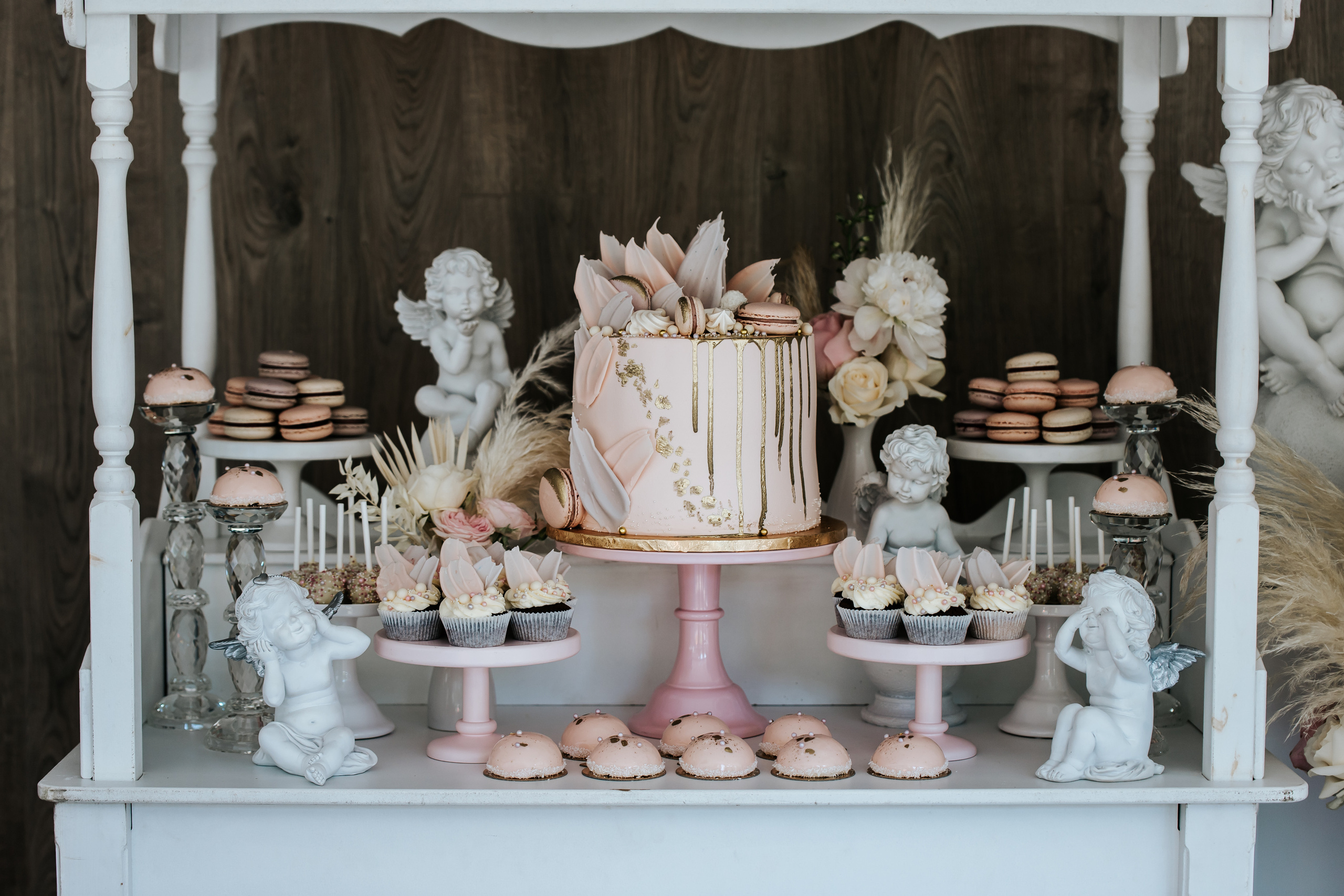 Sofijos krikštynos. Wedding, christening and family photographers in Vilnius, Lithuania