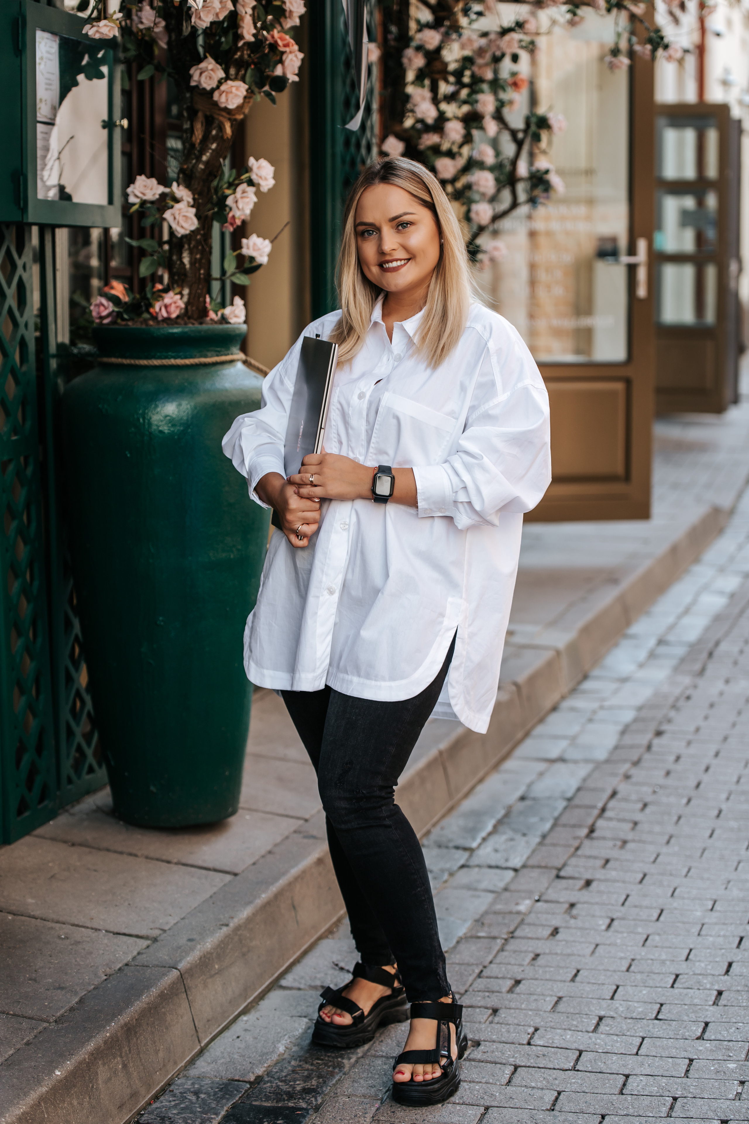 Karolina I Interior designer. Wedding, christening and family photographers in Vilnius, Lithuania