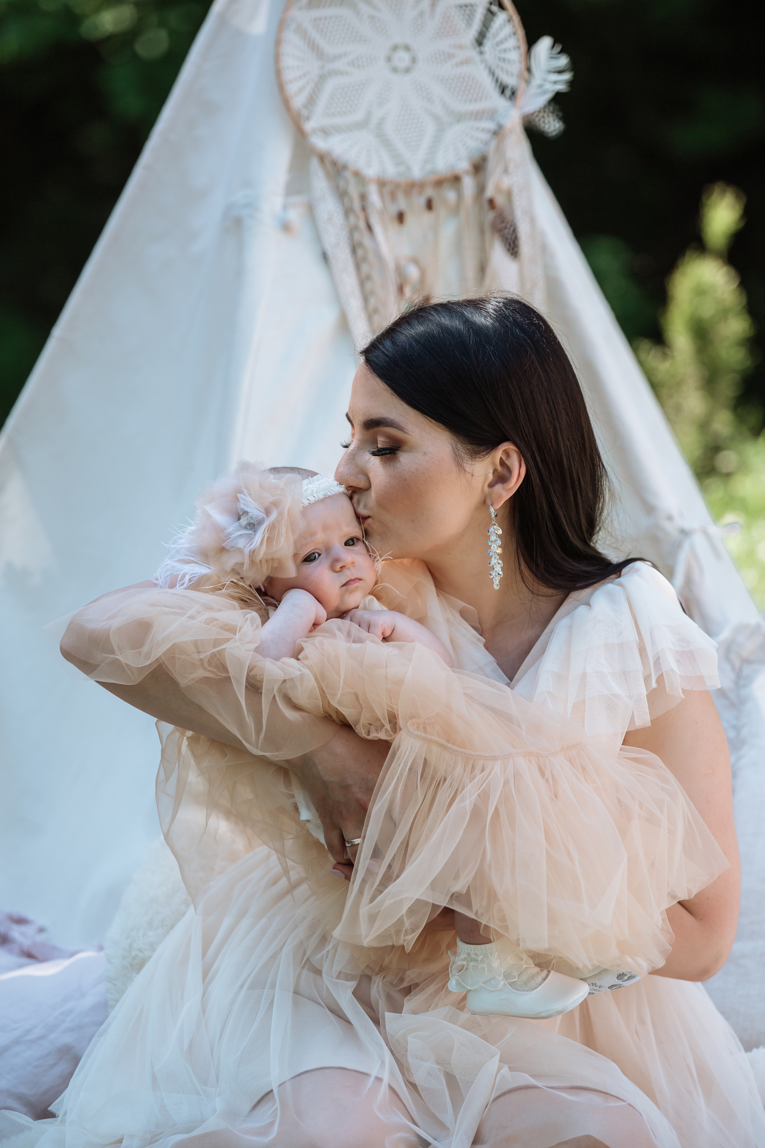 Sofijos krikštynos. Wedding, christening and family photographers in Vilnius, Lithuania