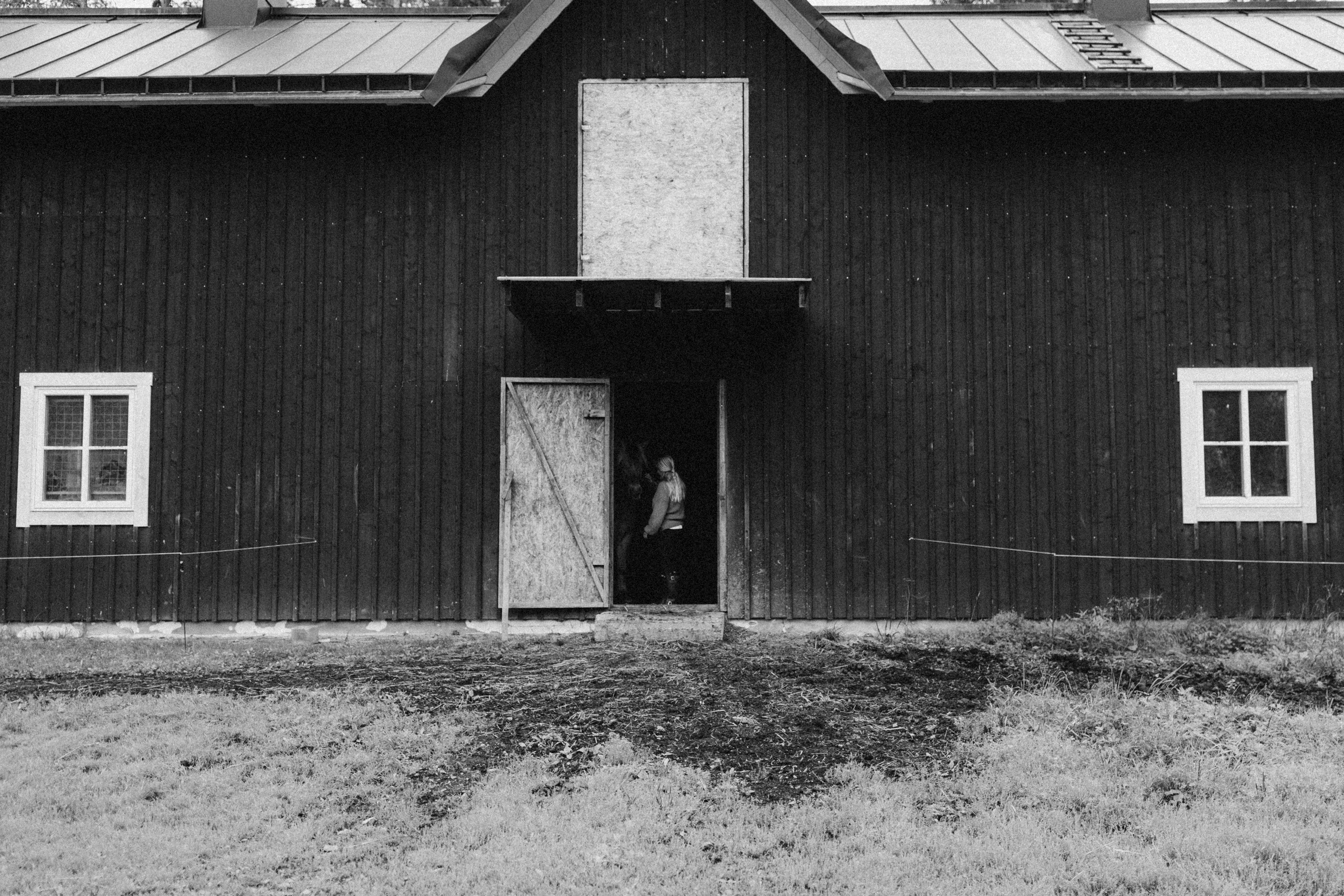 Friend. Family photographer in Stockholm Oksana Matviyiv