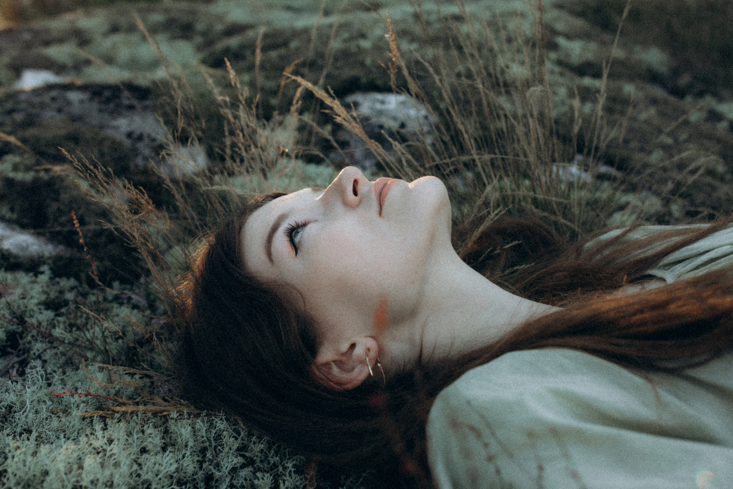 # в гармонії з природою. Family photographer in Stockholm Oksana Matviyiv