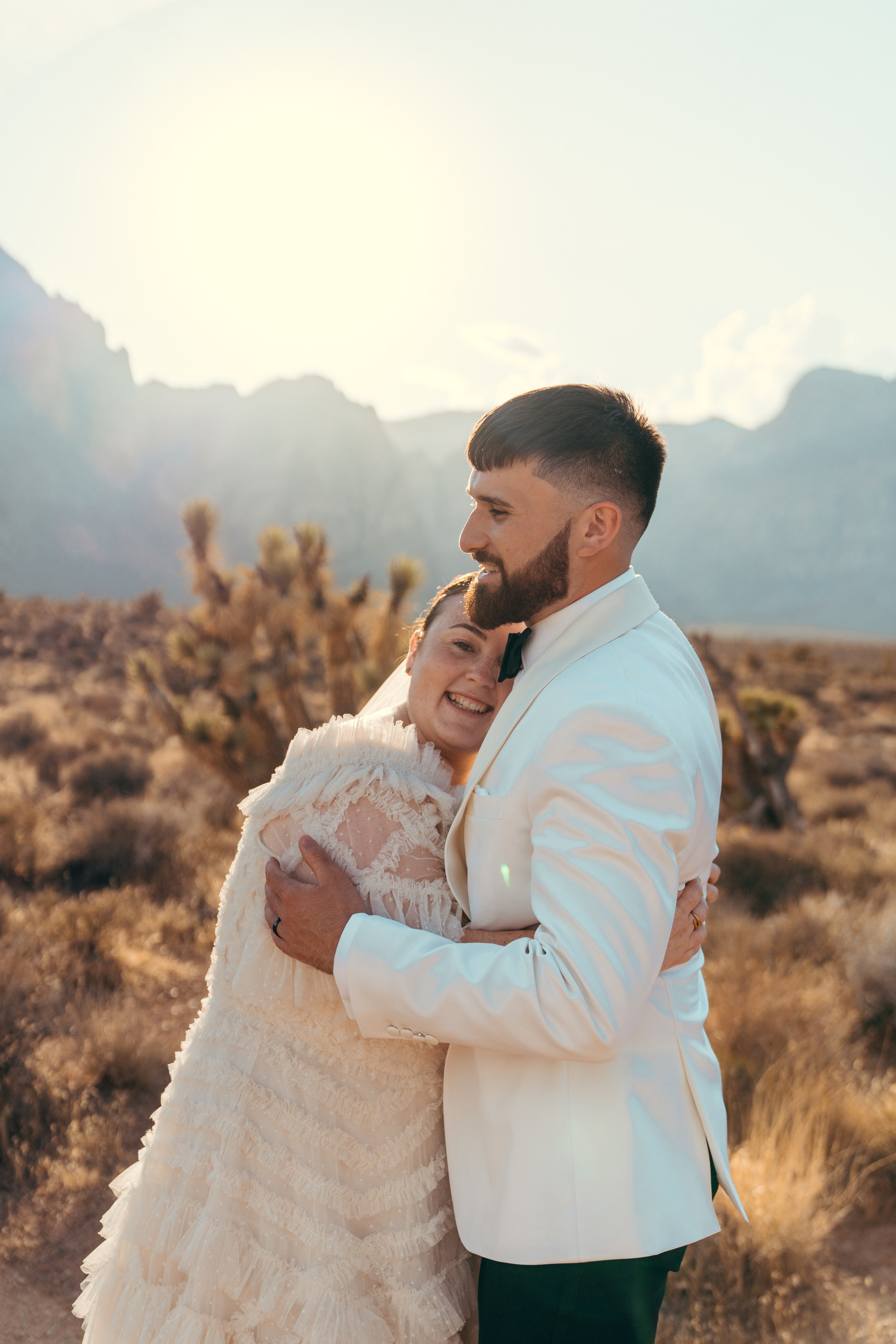 Cassie&Jimmy. Wedding & elopement photographer Viktoriya Kravtsov. Las Vegas