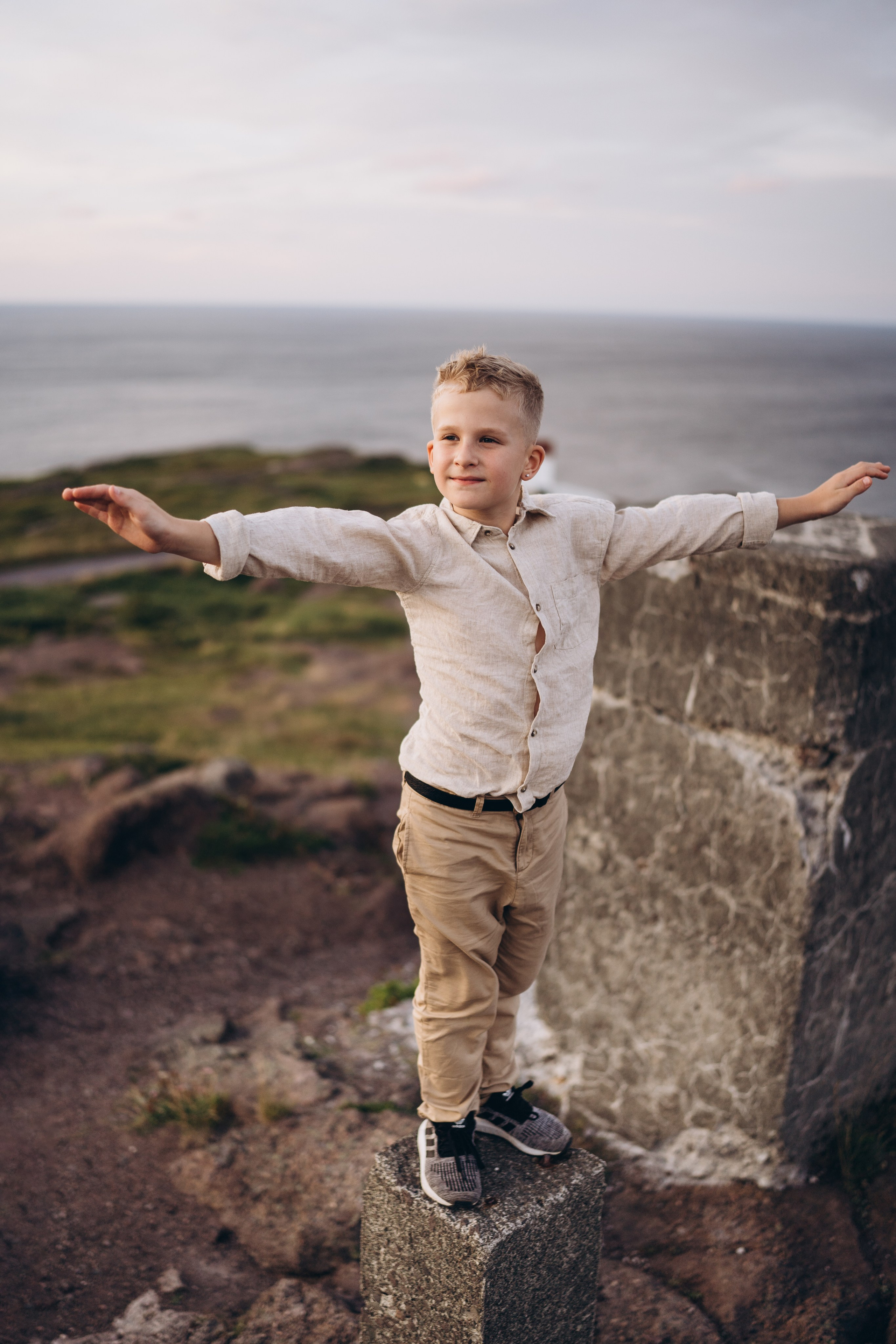 Anna & fam. Calgary Wedding & Lifestyle Photographer — Yevhen Polishchuk