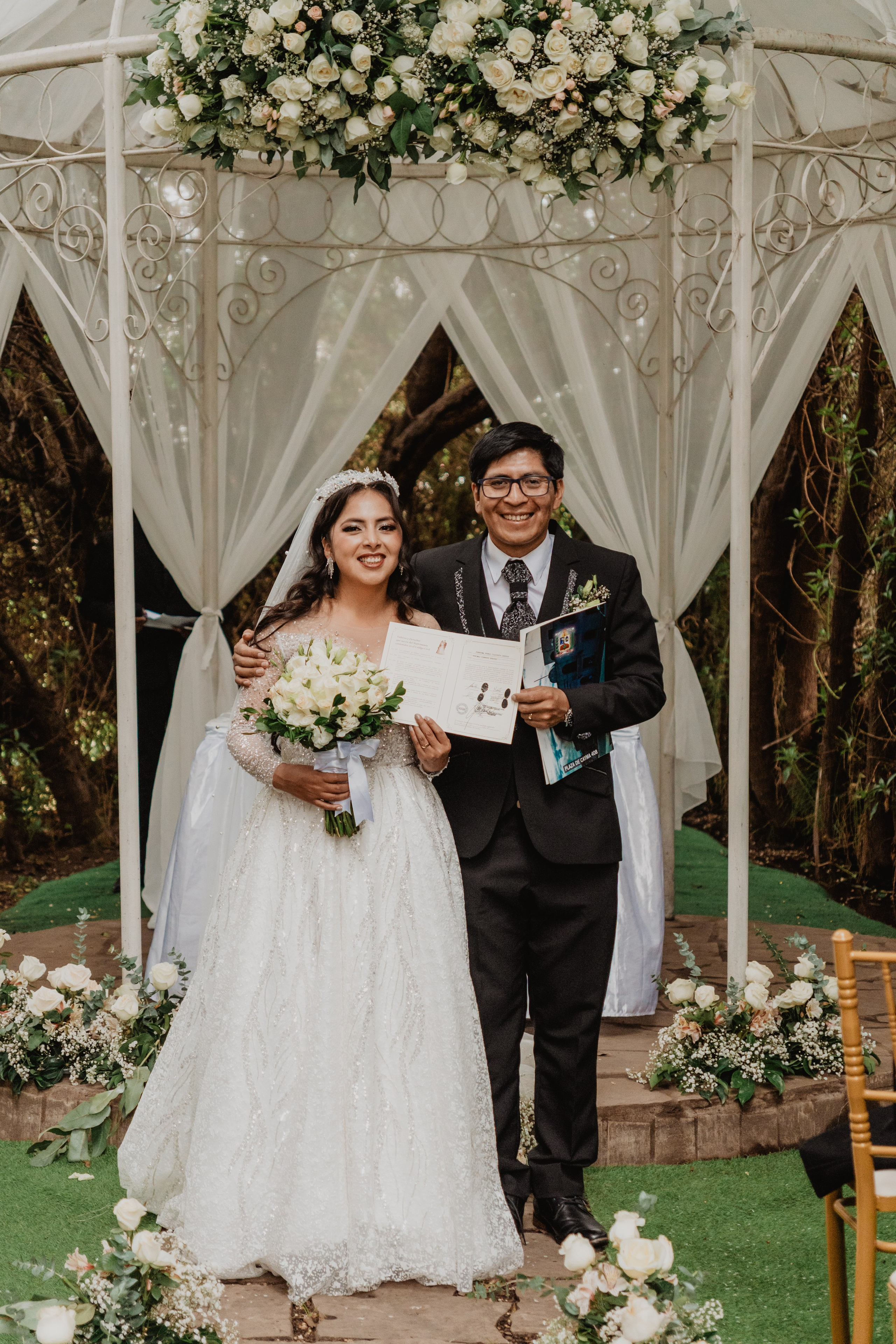 FERNANDO + MARIBEL | BODA RELIGIOSA. Studio KVTA | Fotografía y Video de Bodas en Arequipa