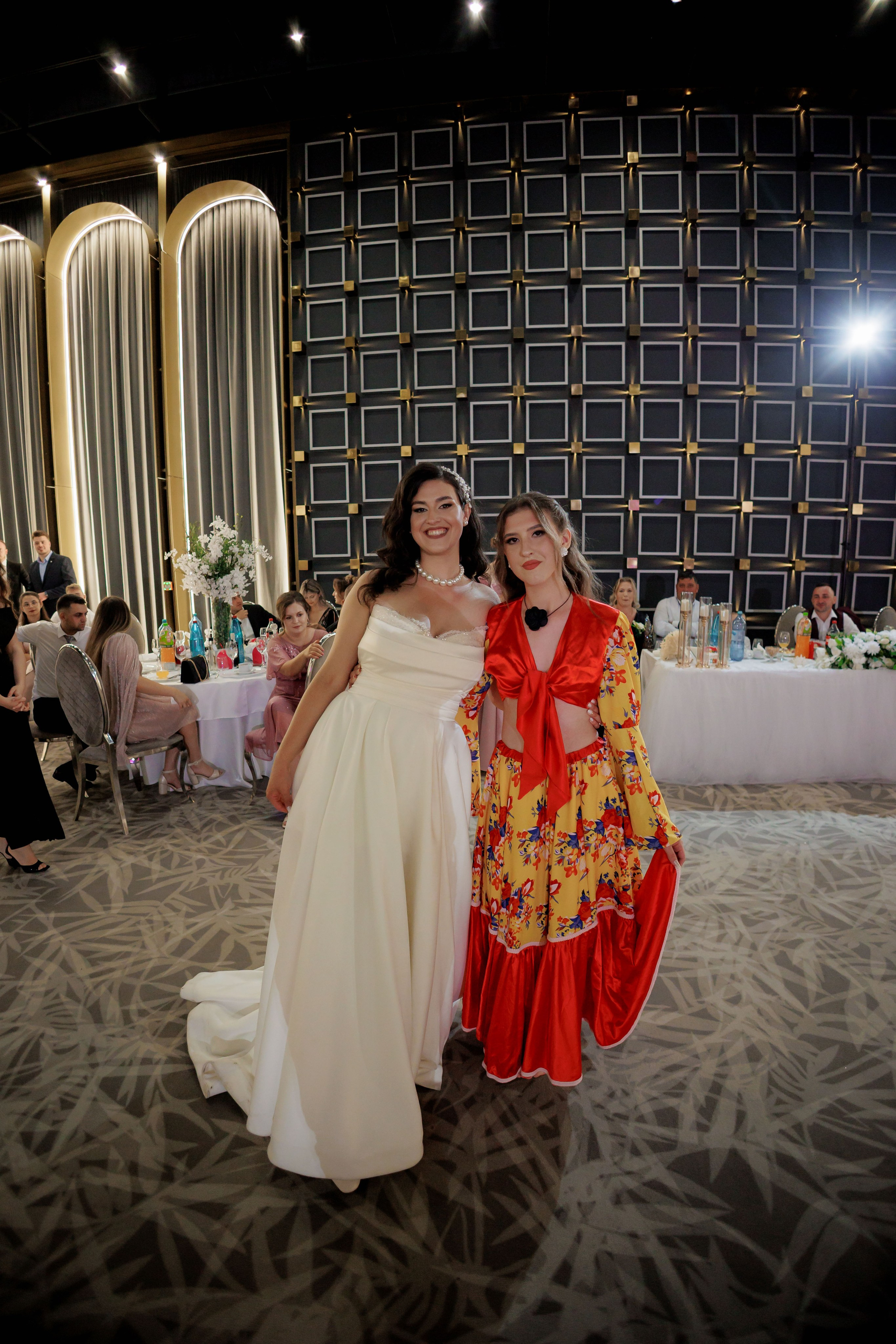 Nunta Nicoleta & Răzvan | Fotografie & Videografie Profesională. Servicii foto-video profesionale, pentru momente de neuitat