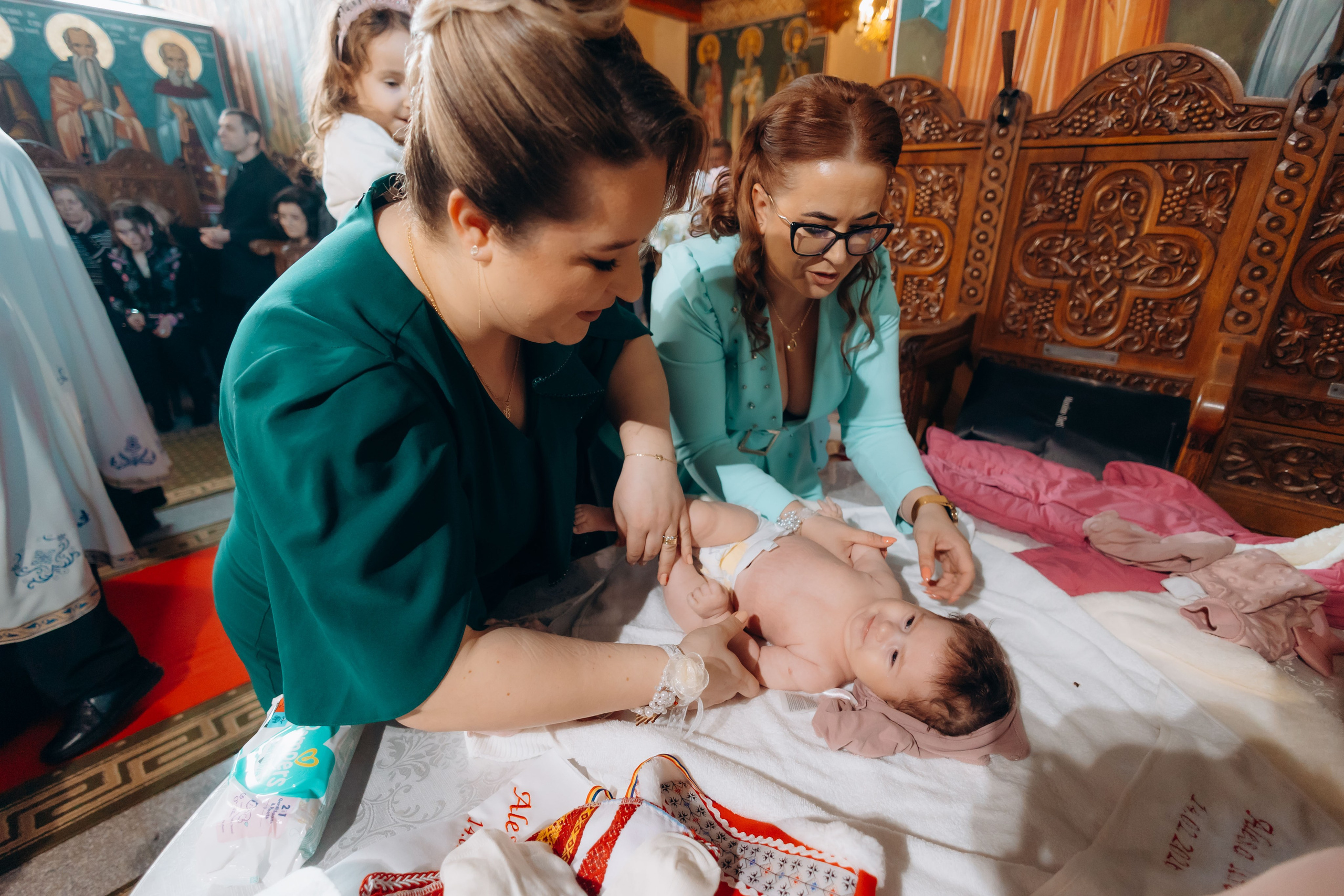 Povestea voastră, regizată de noi |Cristi Turculet Videograf Nuntă Suceava | wedding highlight. Servicii foto-video profesionale, pentru momente de neuitat