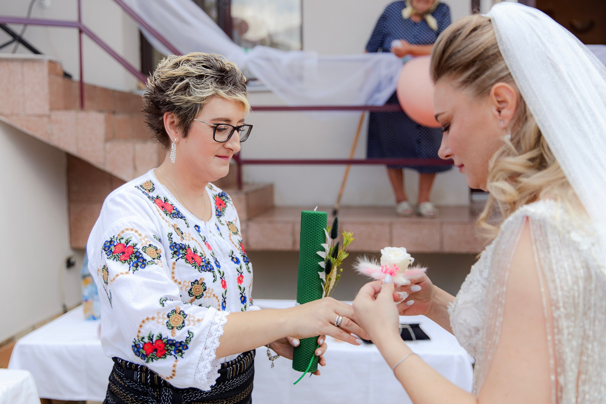 Mihai & Oana. Servicii foto-video profesionale, pentru momente de neuitat