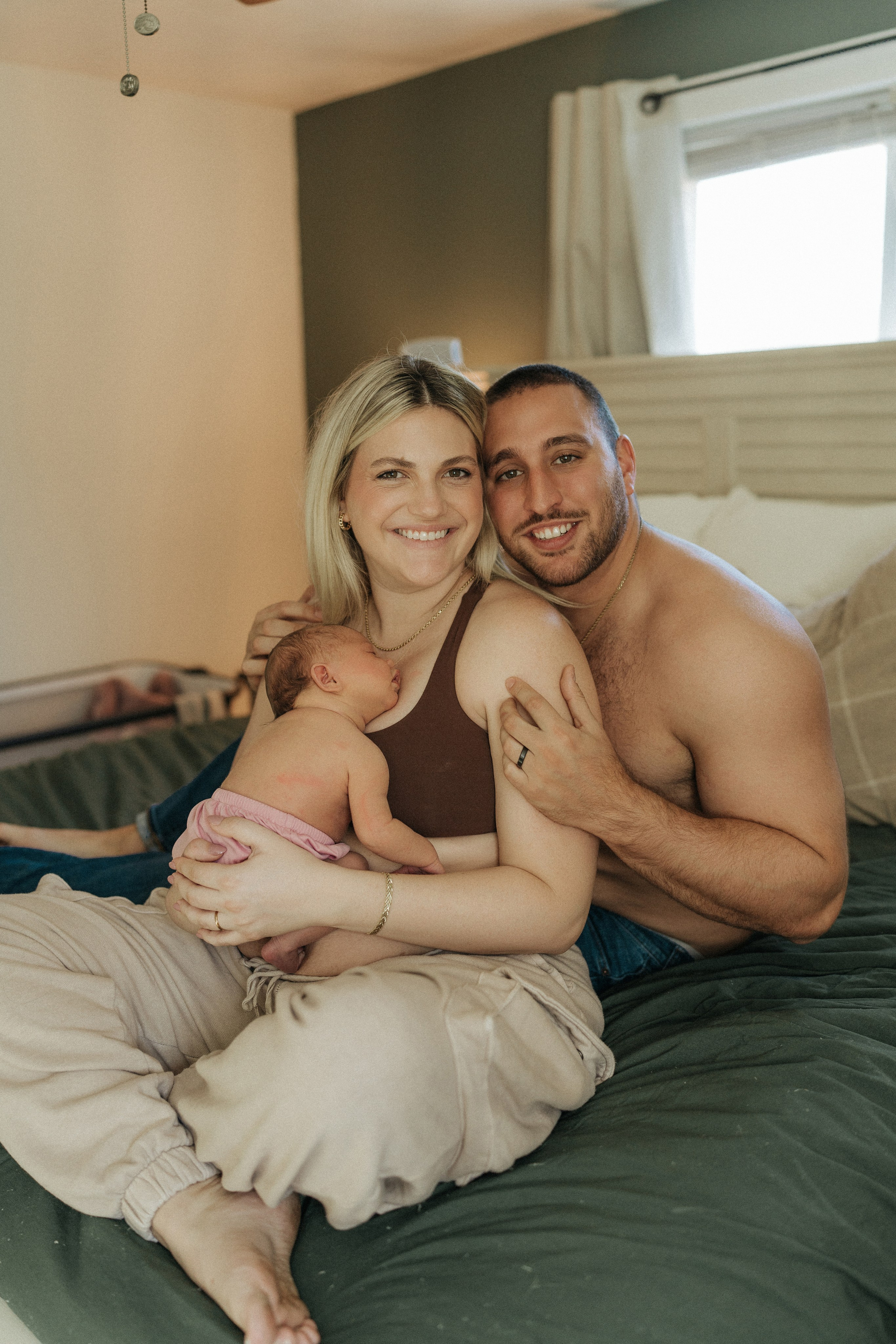 Newborn Photography at Home – Soft & Natural Moments. Alisa Tant — Family and newborn photographer Bucks County, Montgomery county, Philadelphia, NJ