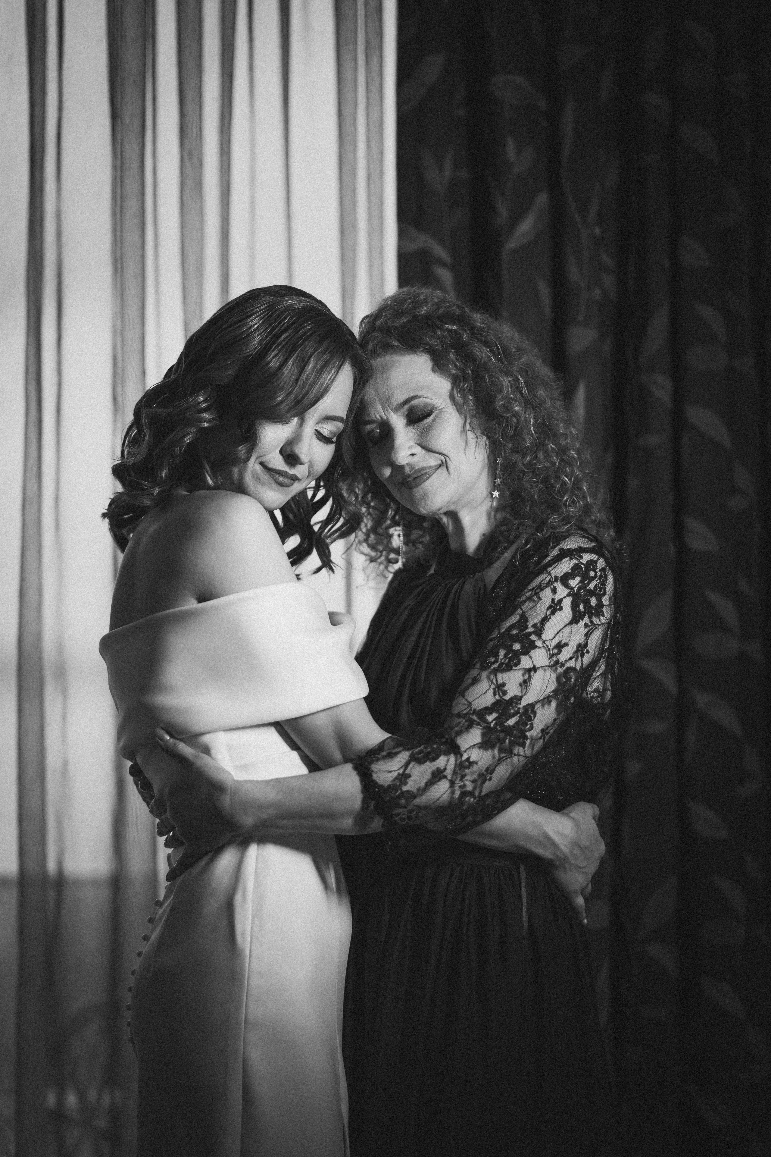 Cezara&Vali. Fotograf de evenimente si portret!