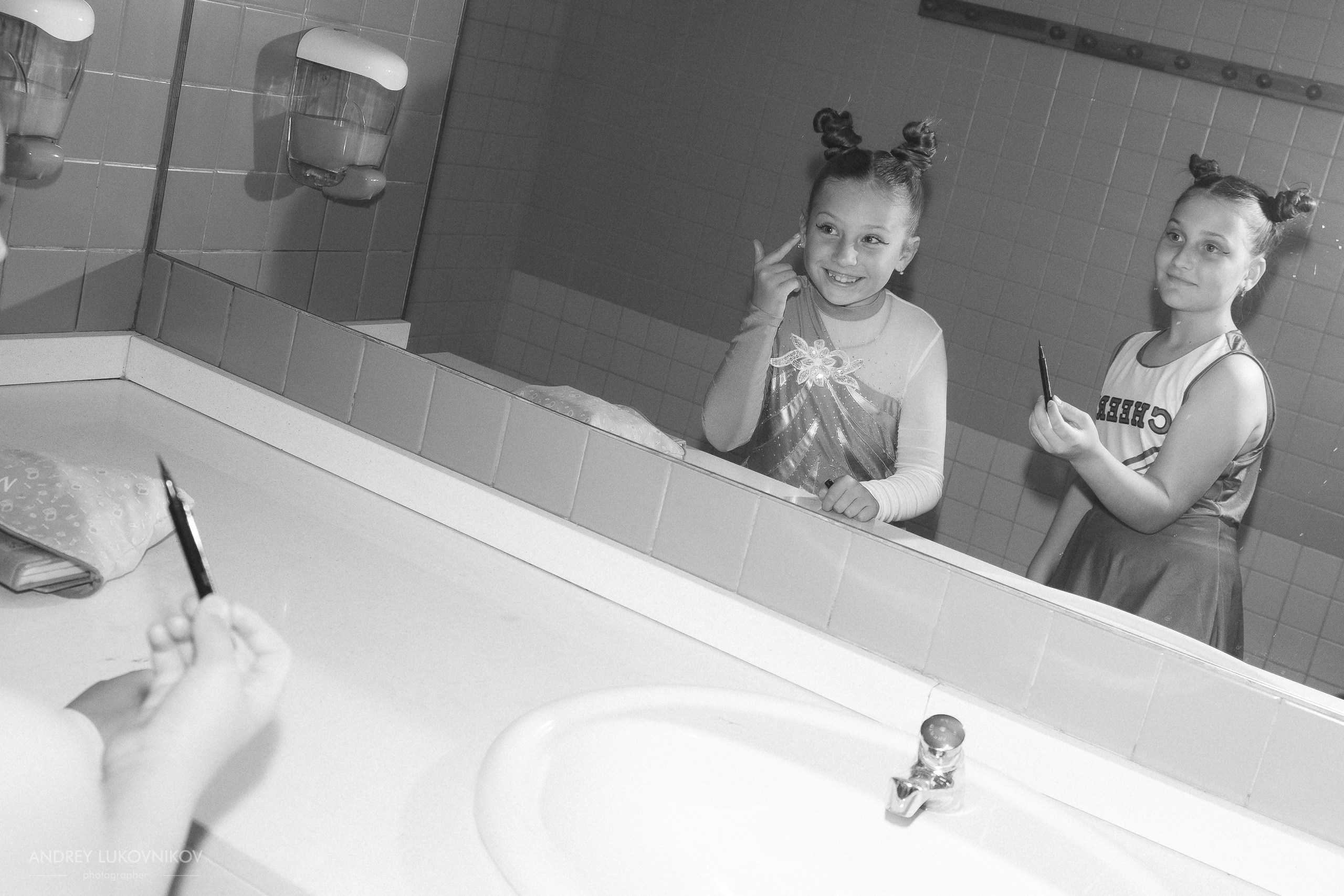 Entre bastidores del concierto final de Like Dance: momentos brillantes tras las cámaras