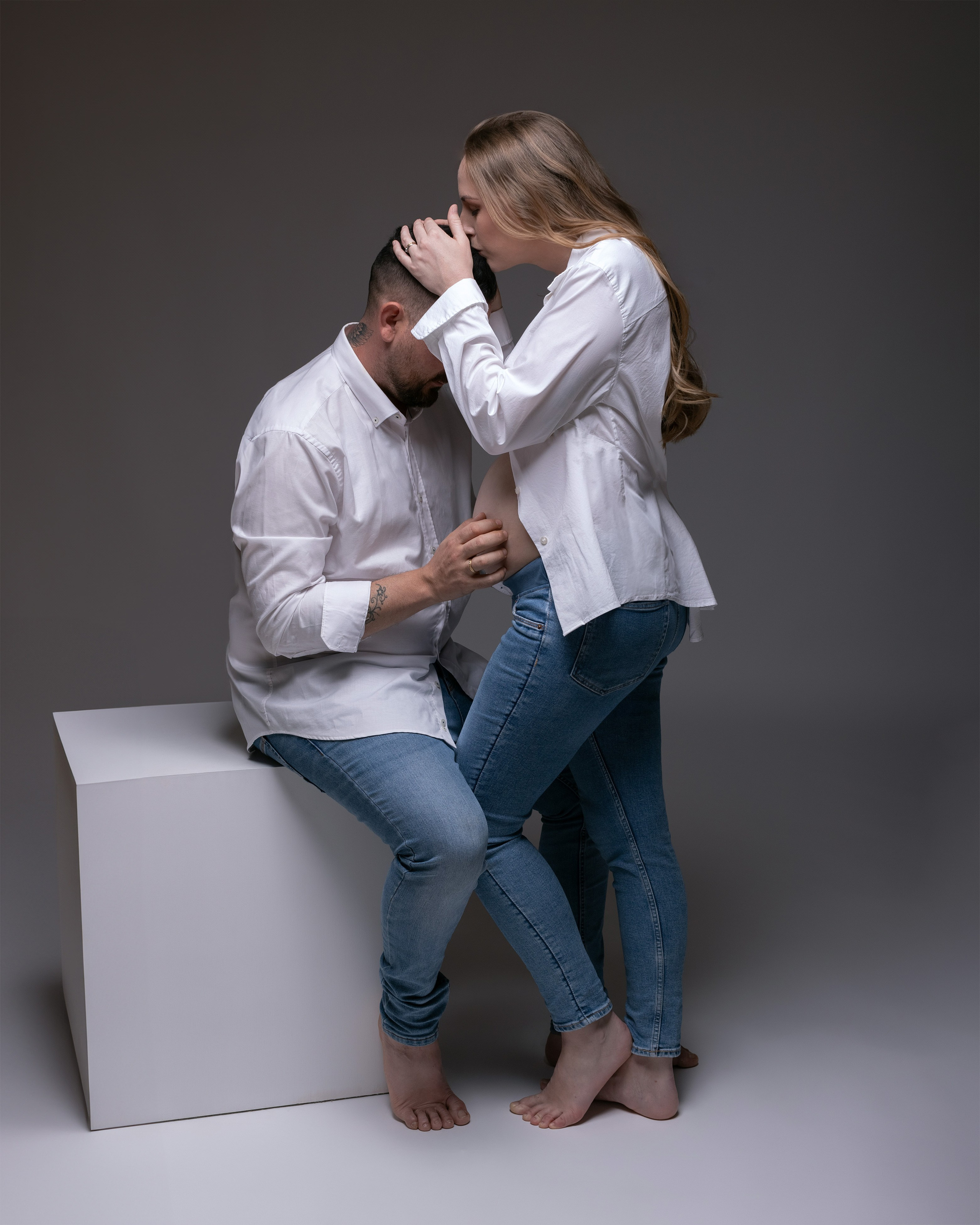 Sesiones de fotografía de Embarazo y Maternidad en Estudio y Exteriores , Sesiones de  Embarazo y Maternidad con pareja