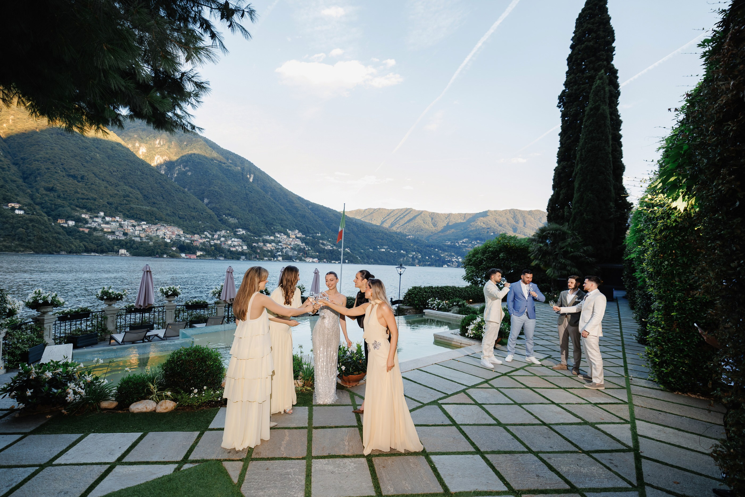 Cununie Iulia & Bruni. Wedding Photographer in Bucharest — Manu Ivanciu | Baptism photographer