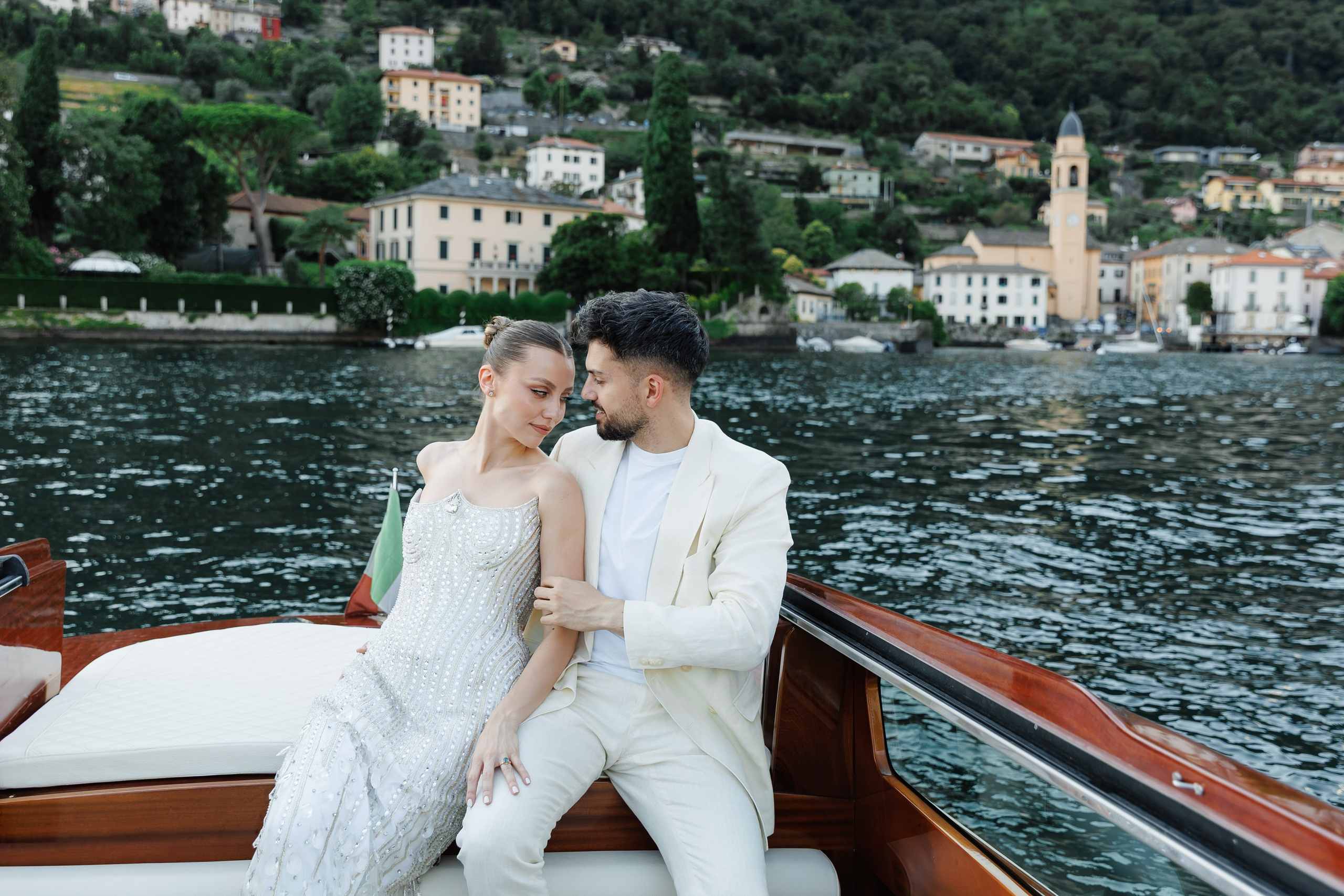 Cununie Iulia & Bruni. Wedding Photographer in Bucharest — Manu Ivanciu | Baptism photographer