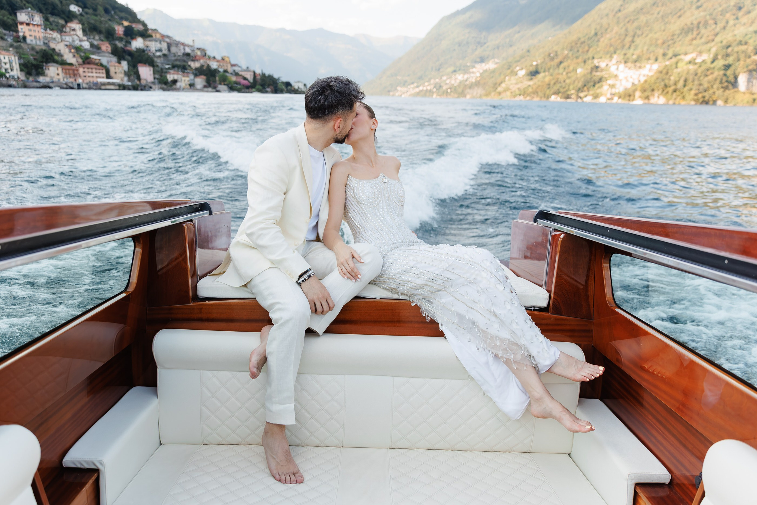 Cununie Iulia & Bruni. Wedding Photographer in Bucharest — Manu Ivanciu | Baptism photographer