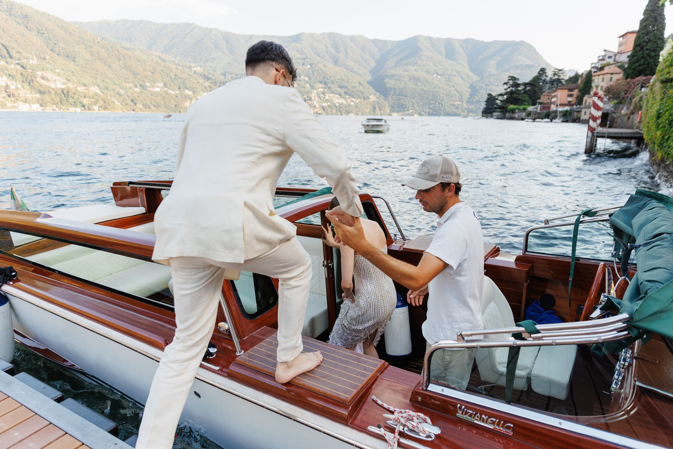 Cununie Iulia & Bruni. Wedding Photographer in Bucharest — Manu Ivanciu | Baptism photographer