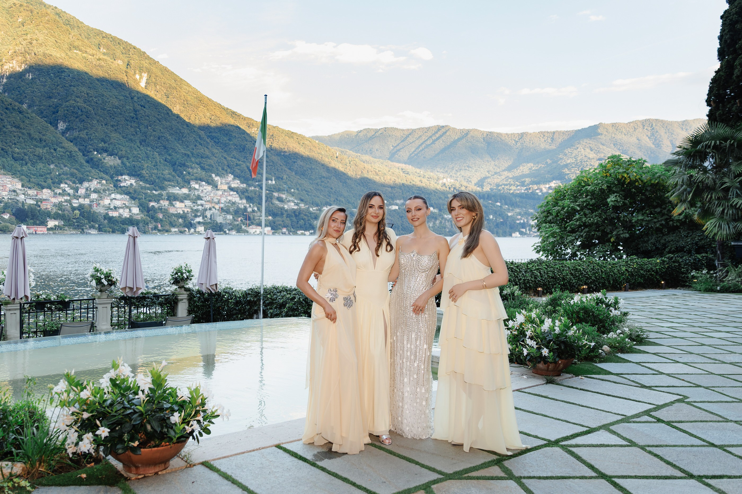 Cununie Iulia & Bruni. Wedding Photographer in Bucharest — Manu Ivanciu | Baptism photographer