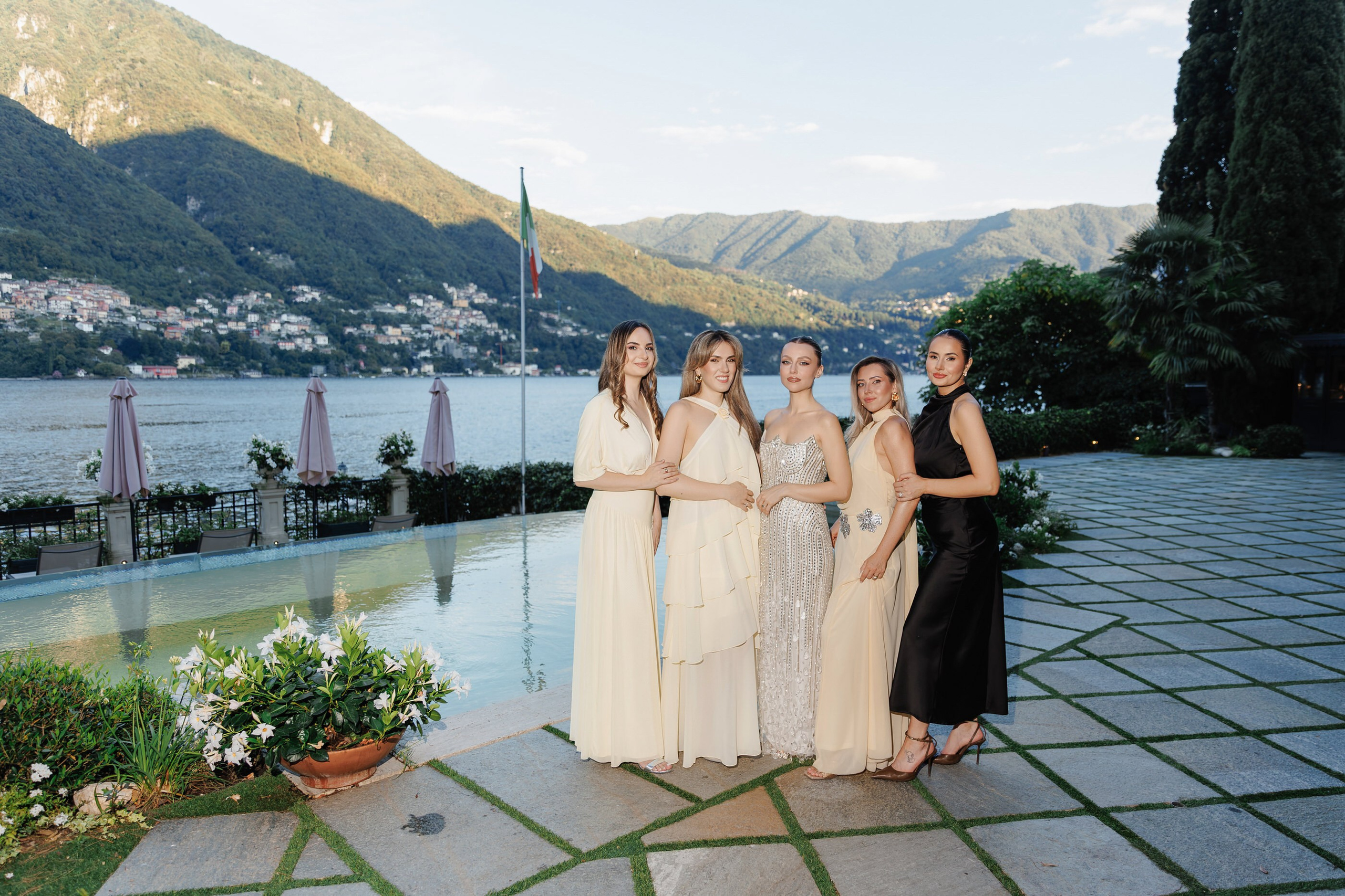 Cununie Iulia & Bruni. Wedding Photographer in Bucharest — Manu Ivanciu | Baptism photographer