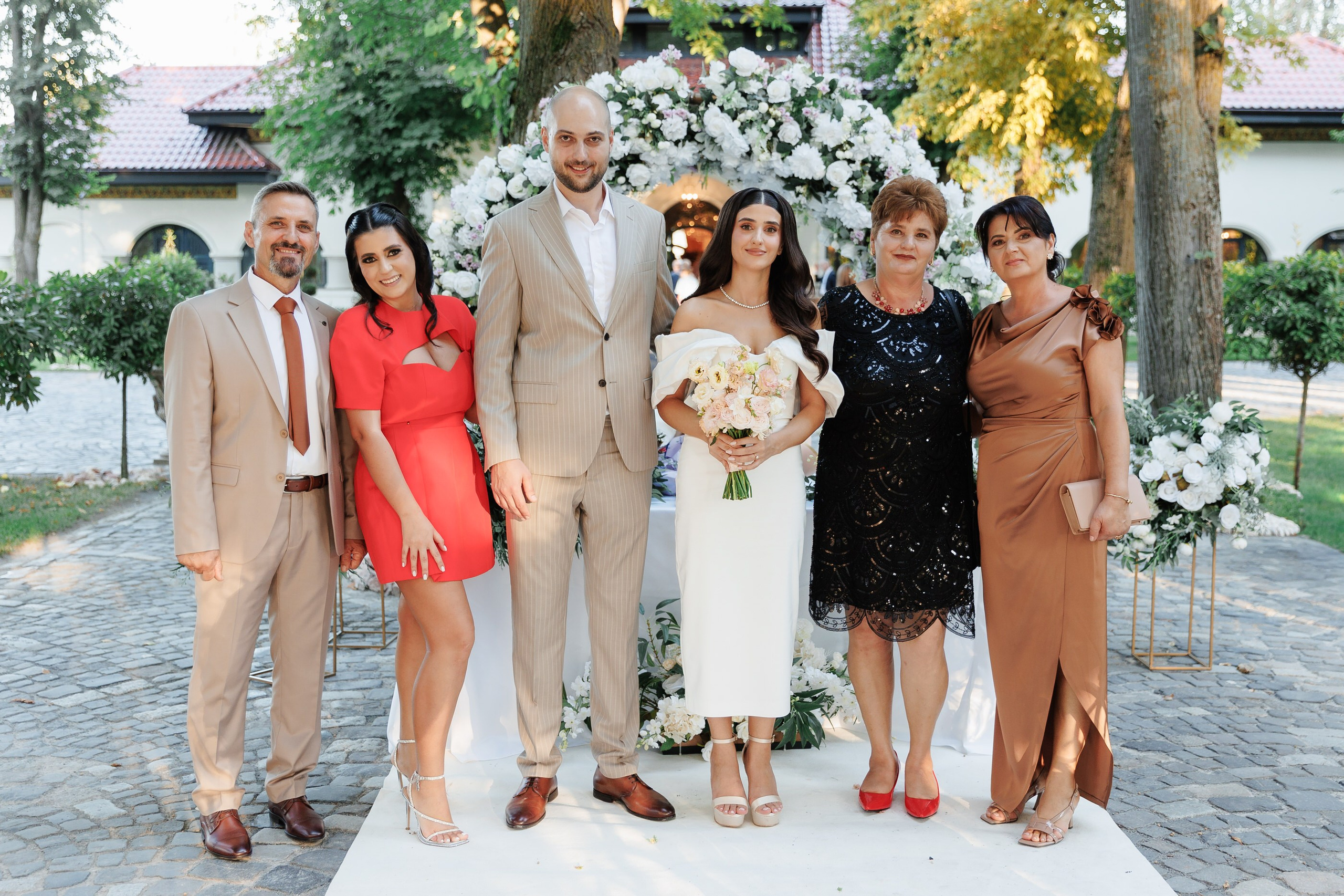 ADELINA & STEFAN CIVIL WEDDING. Wedding Photographer in Bucharest — Manu Ivanciu | Baptism photographer