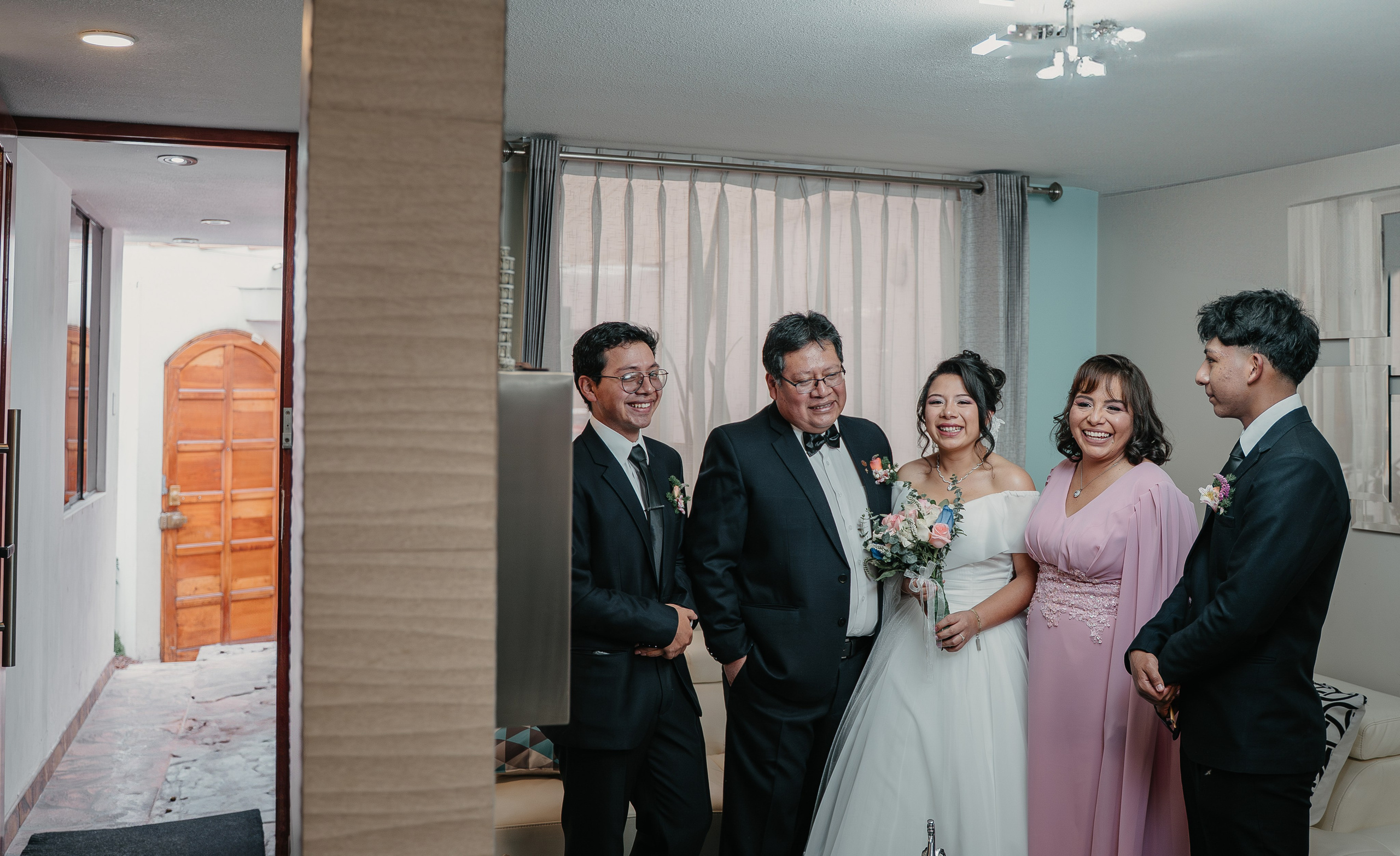 ALEJANDRA + RODRIGO BODA RELIGIOSA. Studio KVTA | Fotografía y Video de Bodas en Arequipa