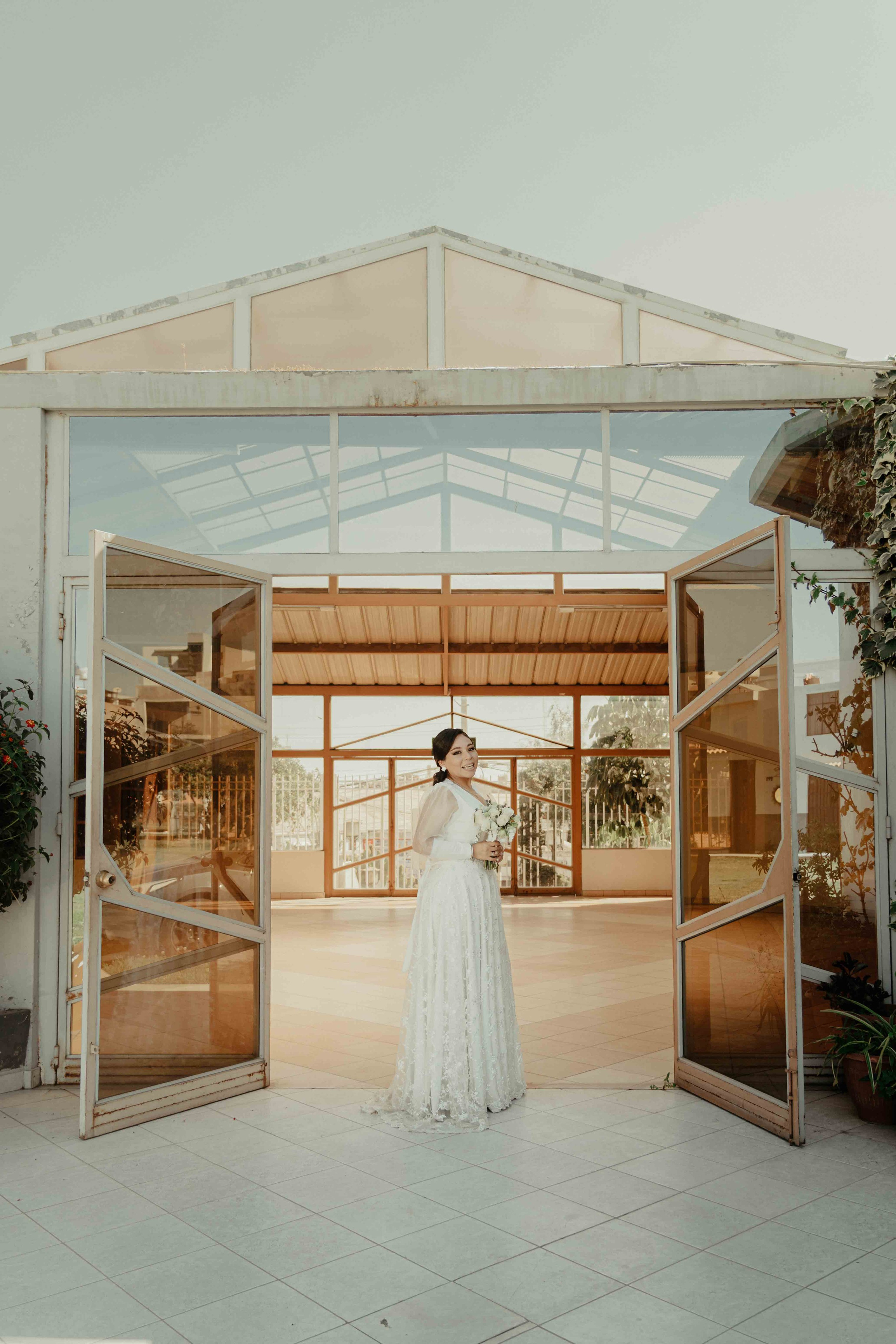 VICTOR Y MELANY BODA CIVIL. Studio KVTA | Fotografía y Video de Bodas en Arequipa