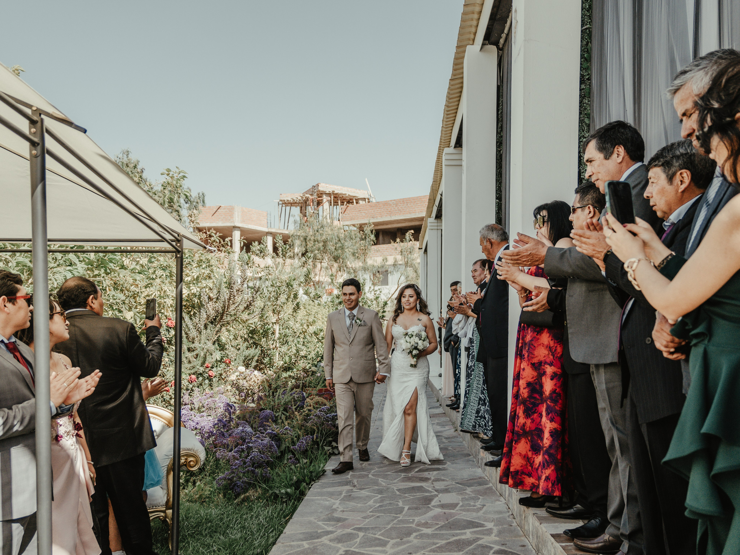 CARLA Y MARIO BODA RELIGIOSA. Studio KVTA | Fotografía y Video de Bodas en Arequipa