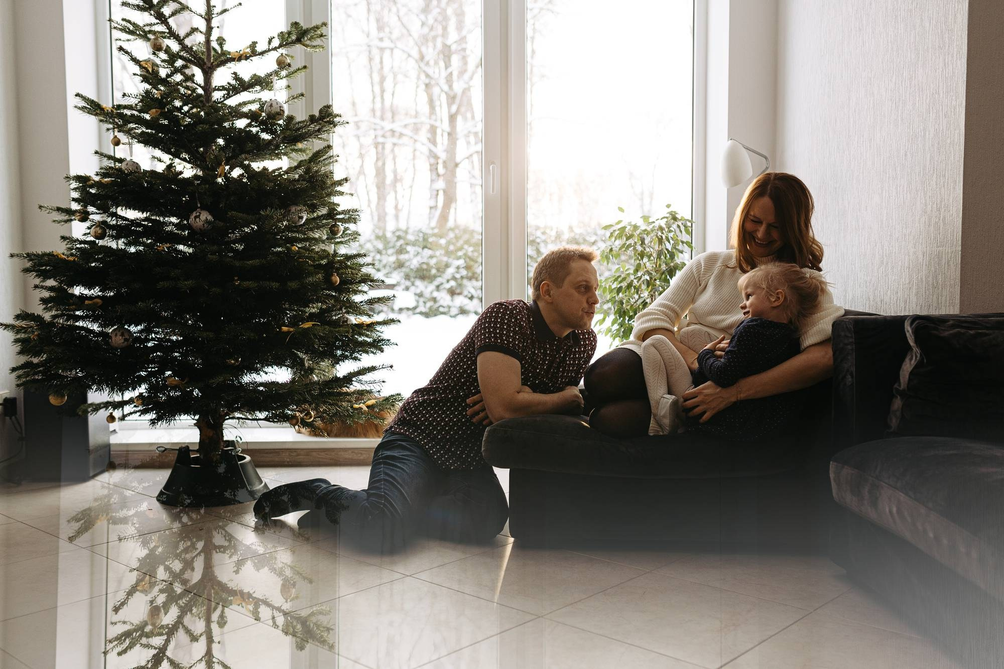 ĢIMENES FOTOSESIJA ZIEMĀ