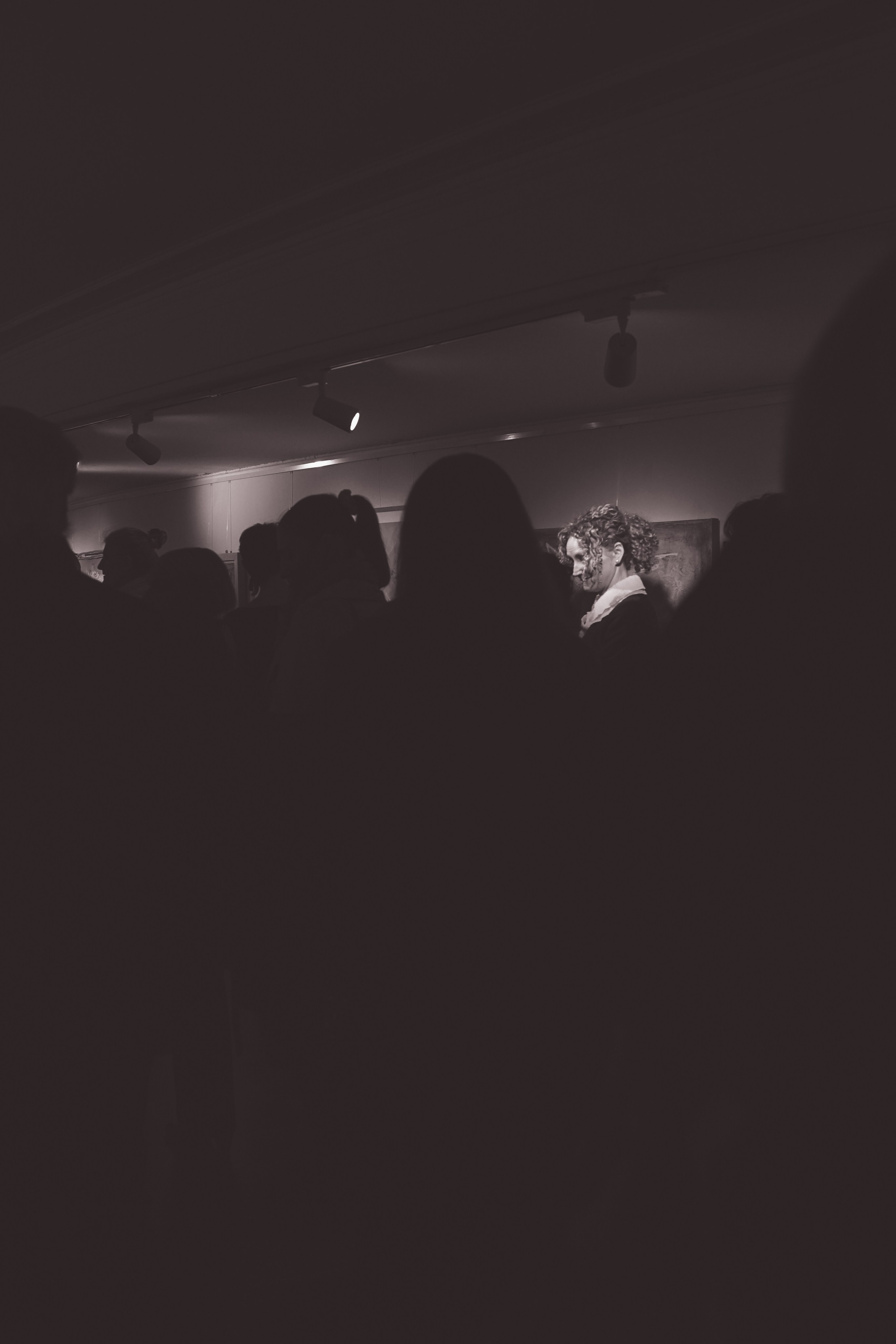 Tu nu știi Viata? Expoziție Univers Ludic | Mădălina Beda. Madalina Beda- Artist vizual, fotograf, doula la nastere, consultant babywearing Brasov si in toata tara