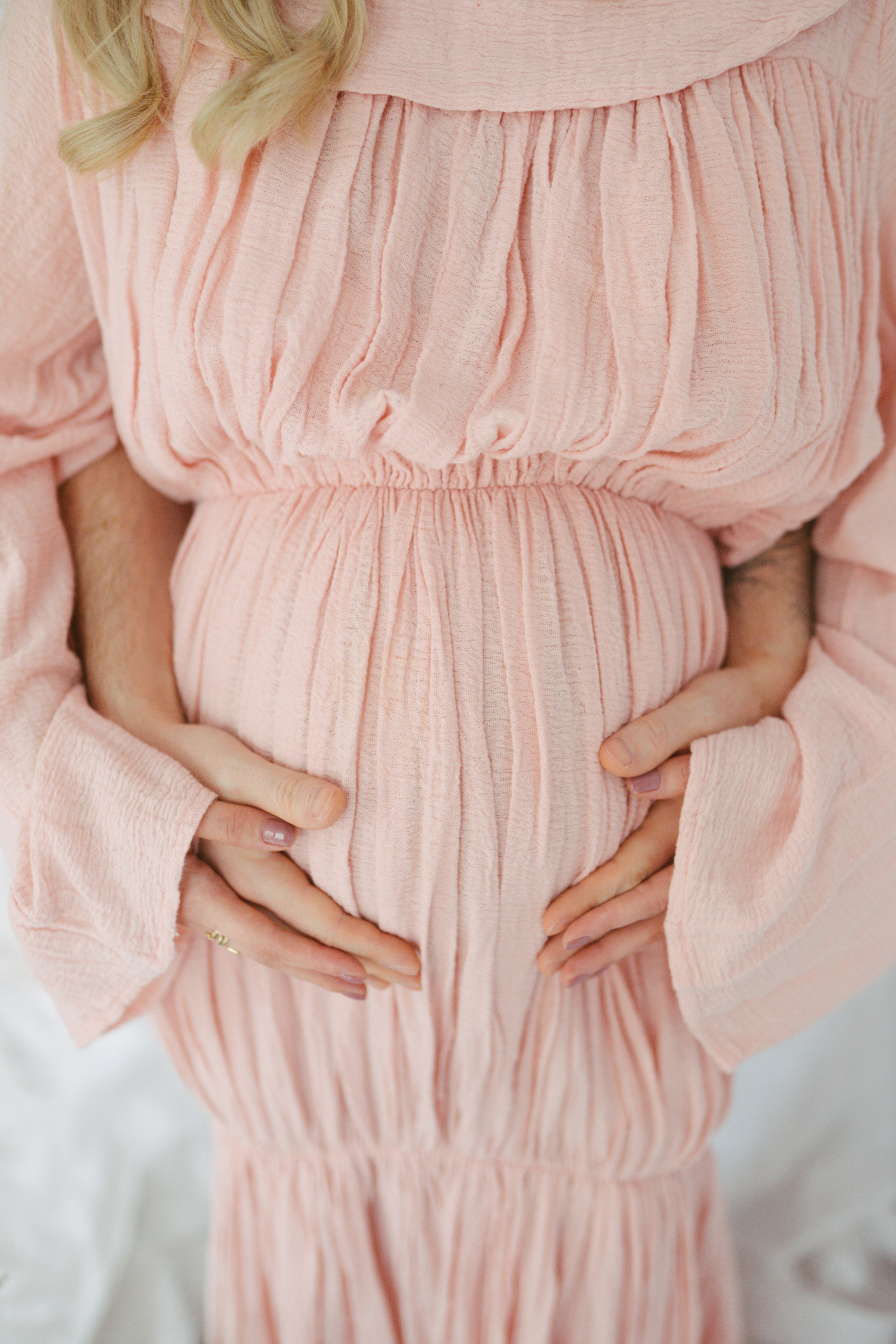 Ședințe Foto Primăvara Colorată Brașov | Mădălina Beda. Madalina Beda- Artist vizual, fotograf, doula la nastere, consultant babywearing Brasov si in toata tara