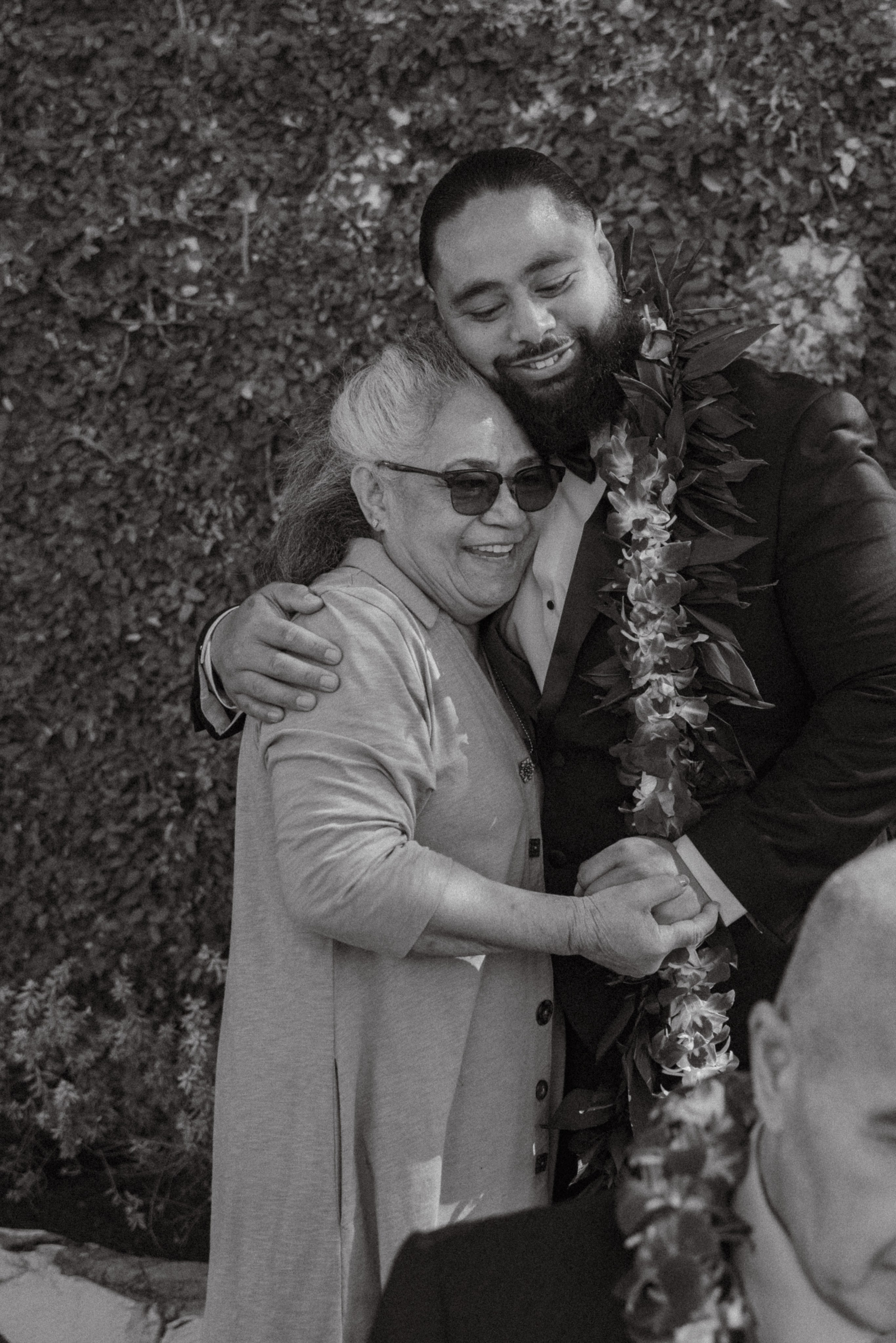 Arieta & Esmond: Polynesian Bliss and Love. Portrait, family, maternity & wedding photography & videography in SoCal Kseni Vibe