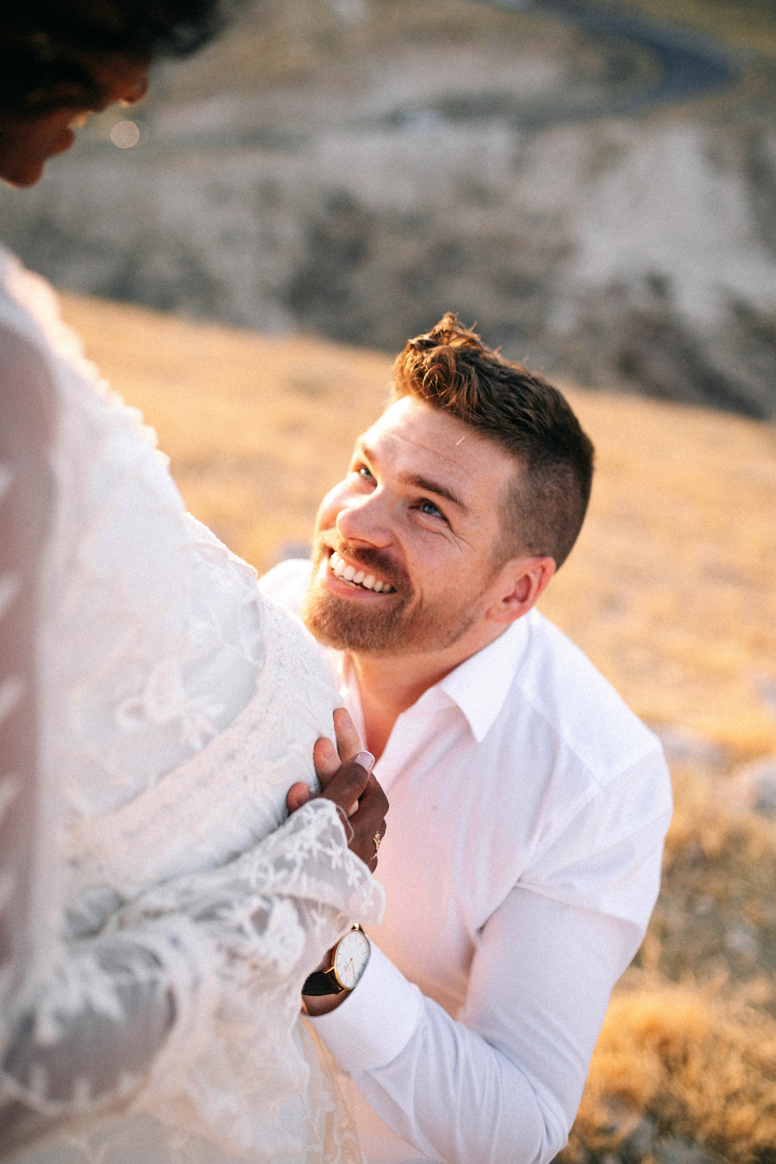 PHOTO SESSION IN THE DESERT NEAR MAALE ADUMIM. PHOTOGRAPHER IN ISRAEL