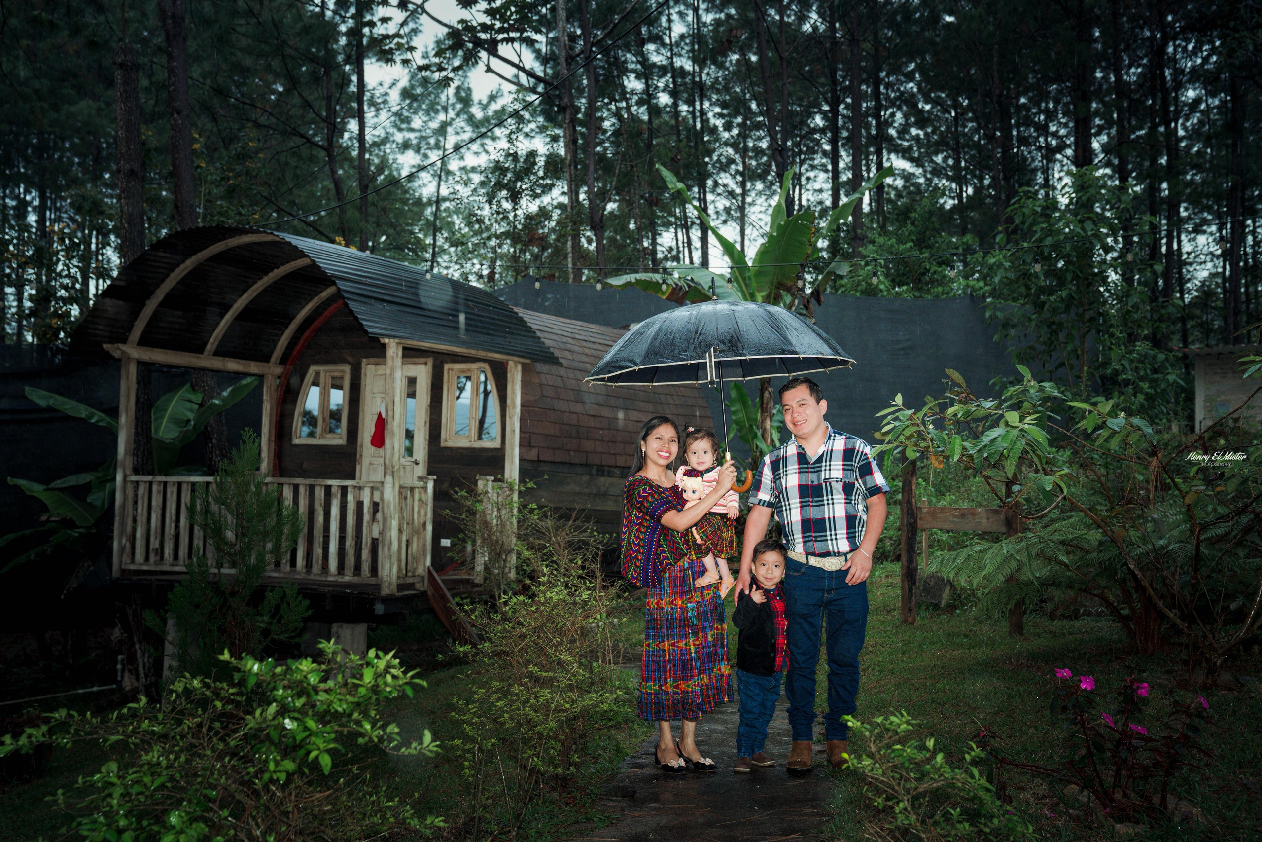 Testimonios. Henry Elmister fotógrafo de alta Verapaz Guatemala