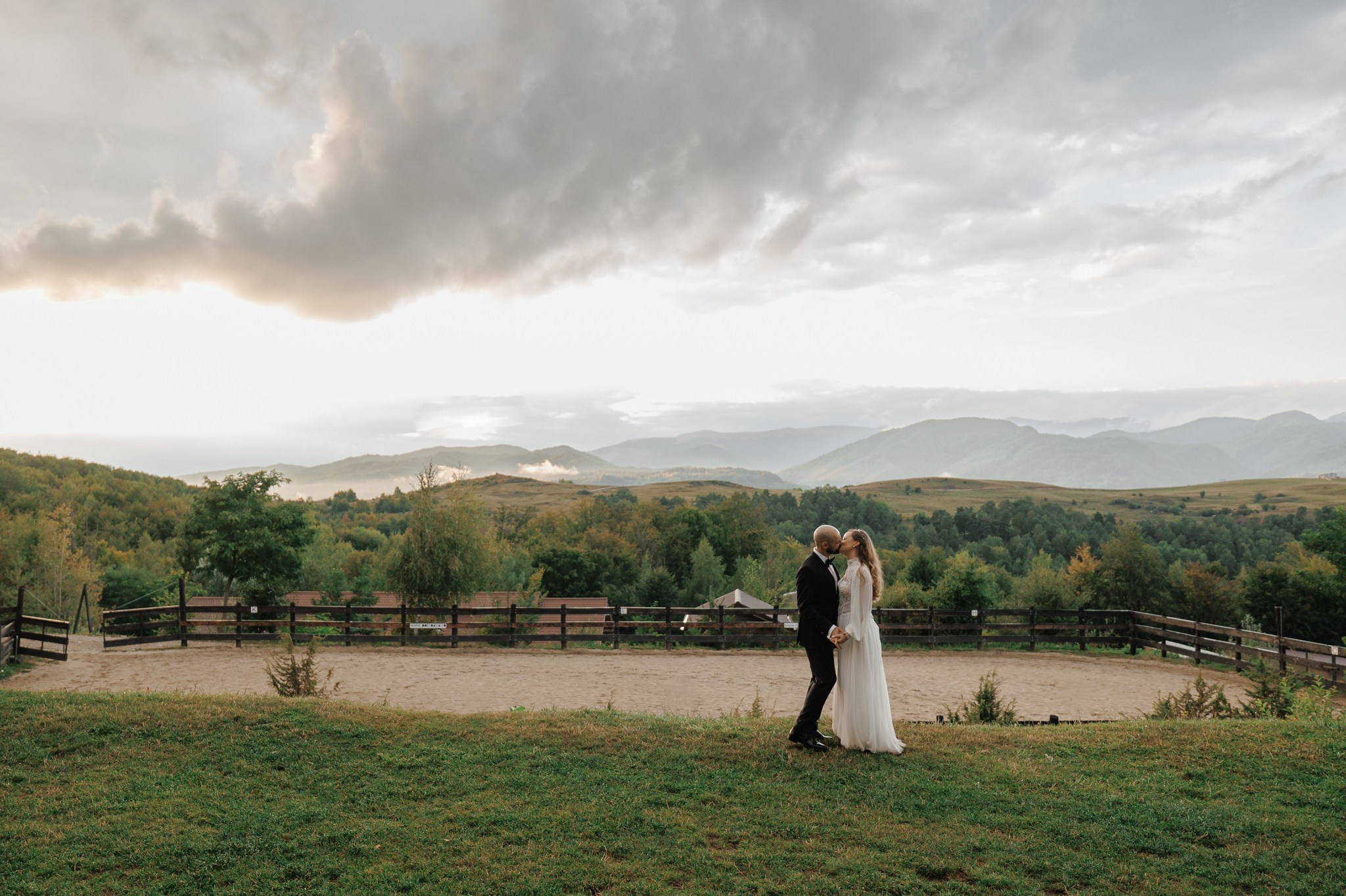Paula & Robert. Fotograf nunta Bucuresti - Manu Ivanciu | Fotograf botez