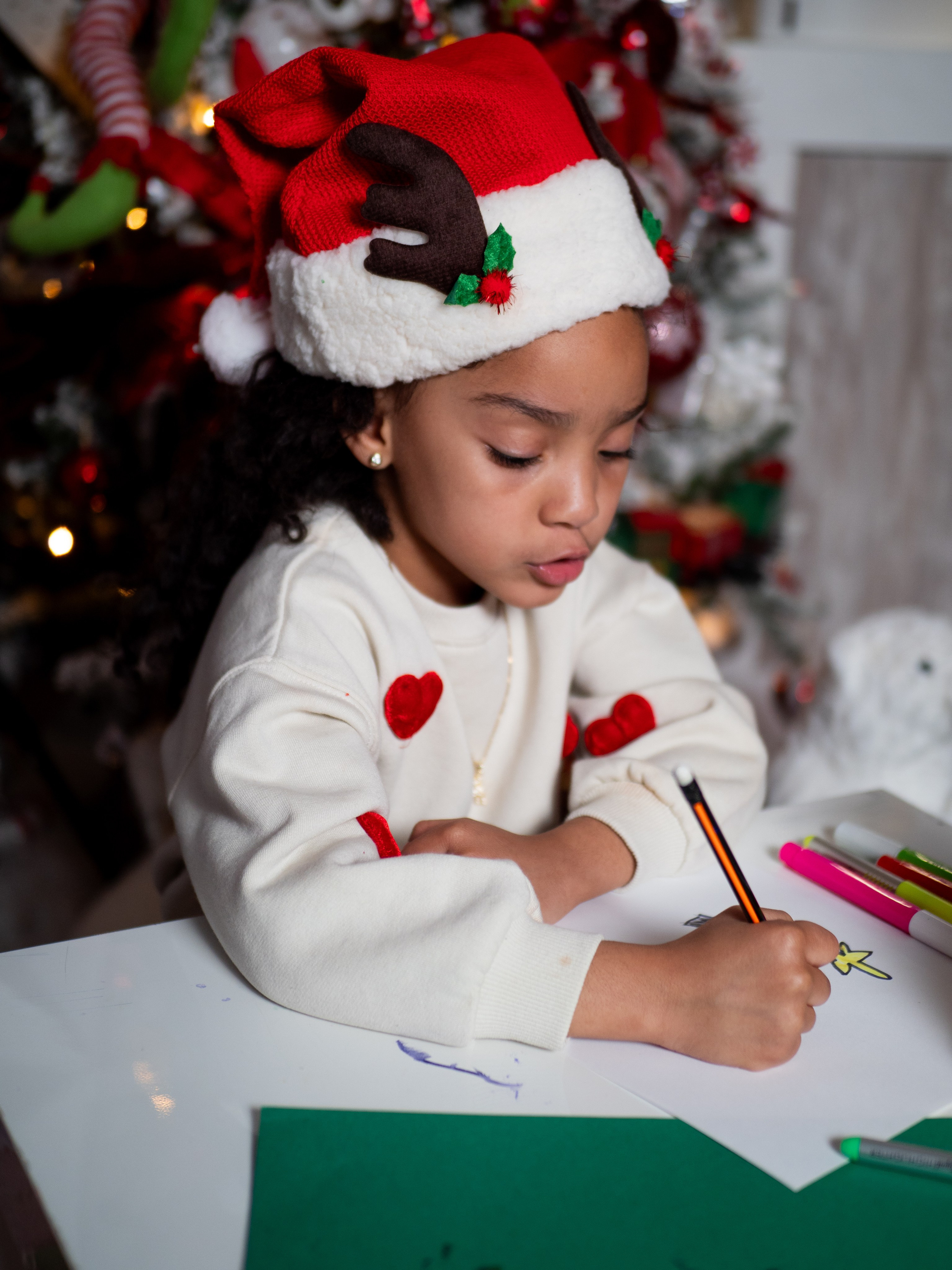 Sesión fotográfica de familia en esta ultima Navidad de 2024. Fotógrafa de Periodismo y Documentación, Teatro, Cine, Shooting para Modelos, Bodas, Bautizos, Comuniones, Familia y Eventos