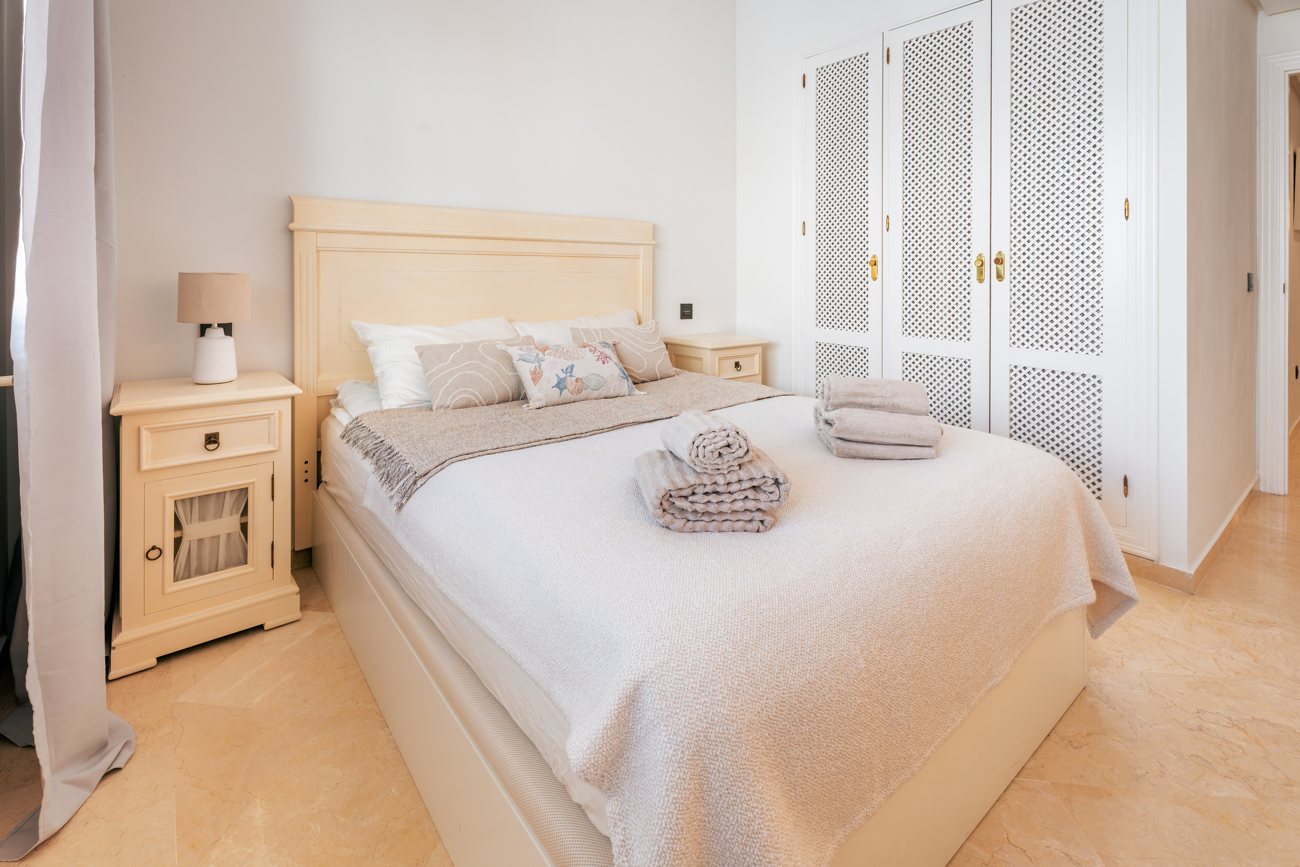 Real Estate Photography. Filmmaker, Photographer & AI Visual Artist in Costa del Sol — Alexandru Avram