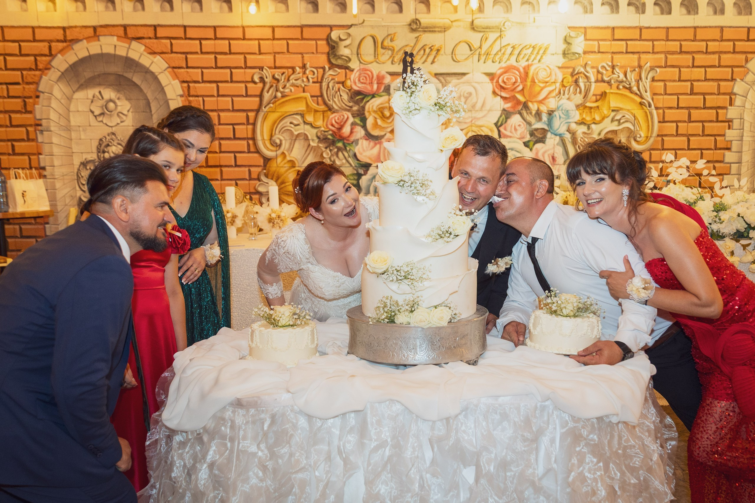 Sergiu & Adelina. Acasă