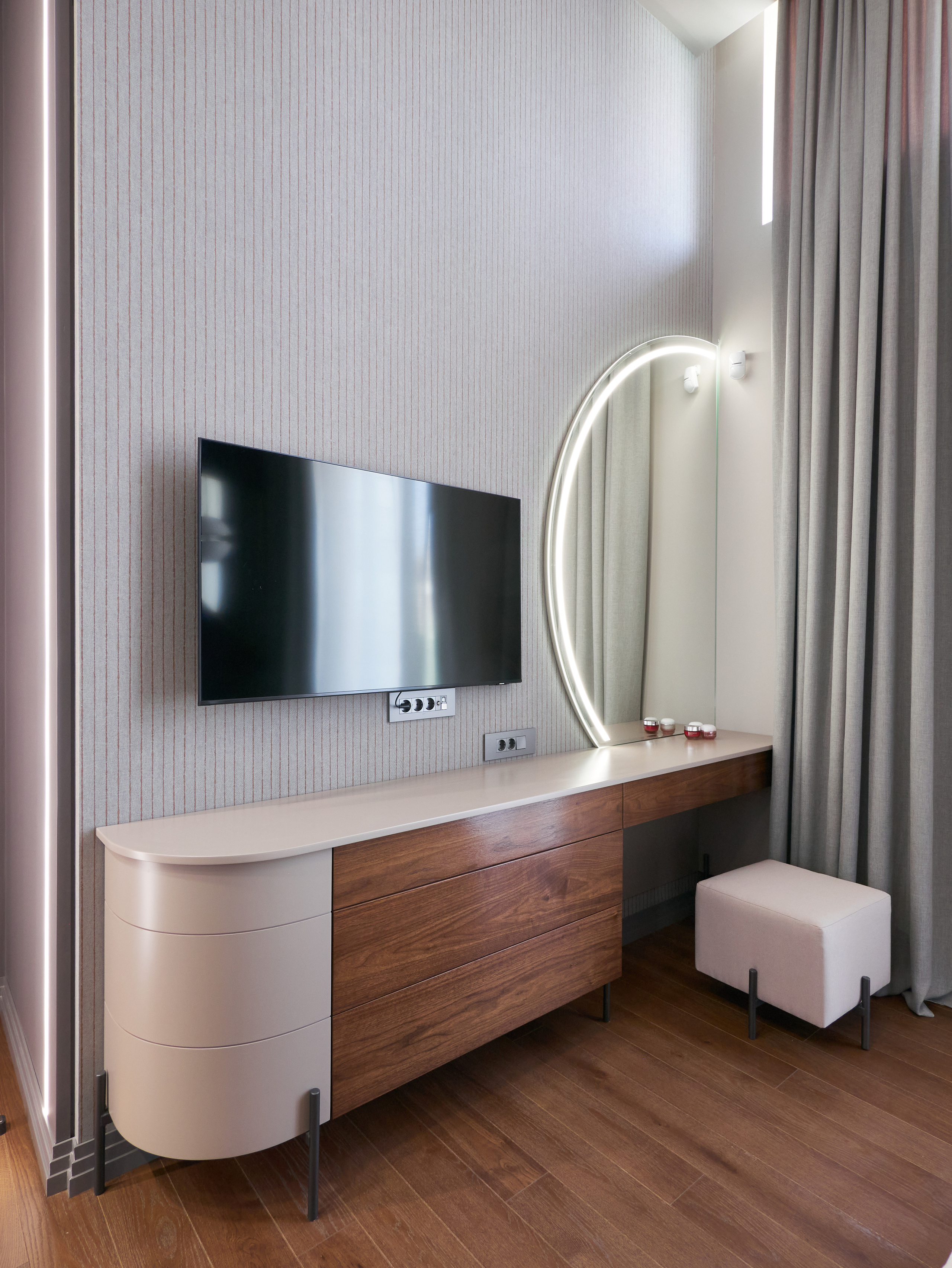 Furniture “Door & More”. Worldwide photographer VOINOV