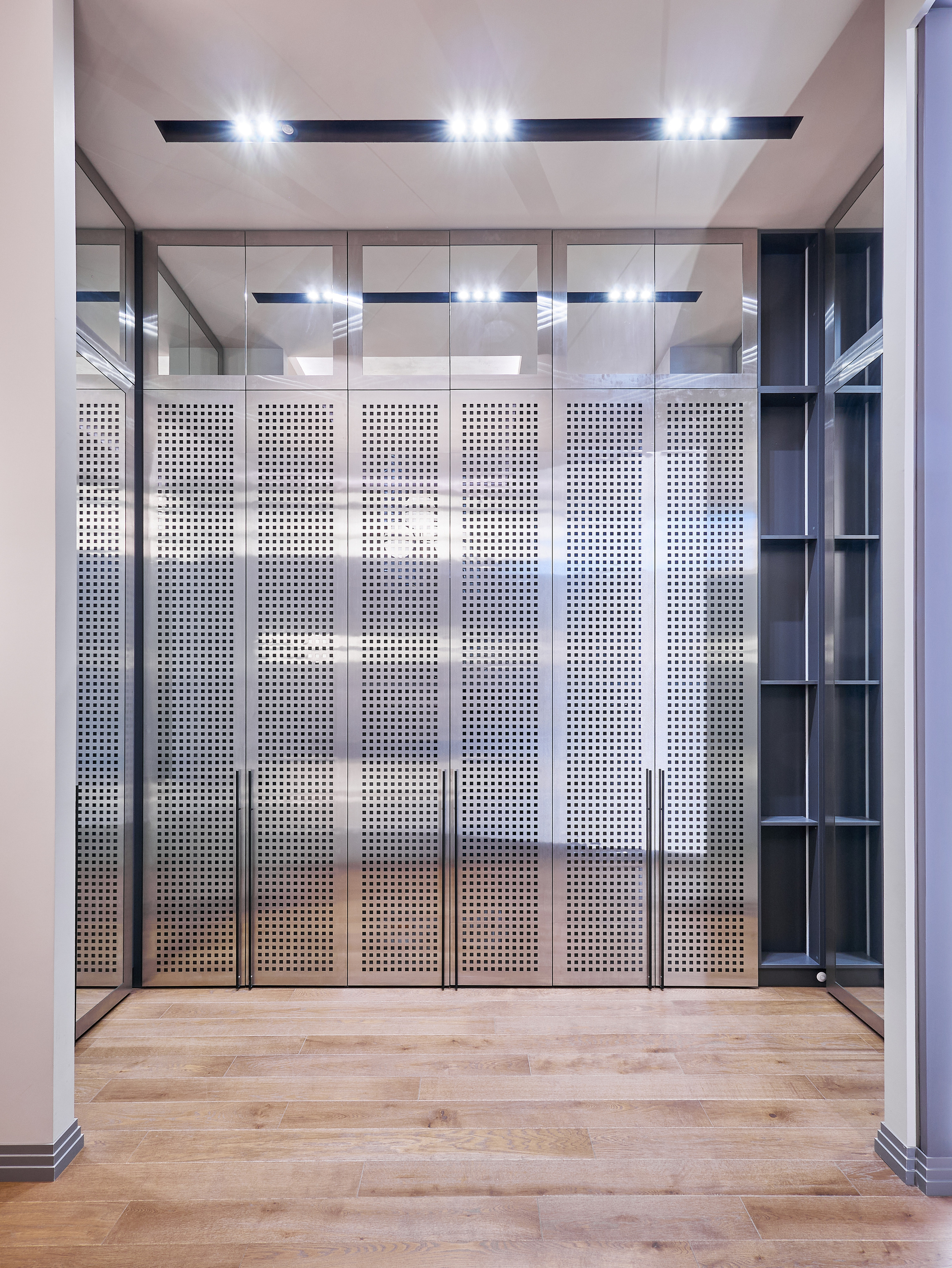 Furniture “Door & More”. Worldwide photographer VOINOV