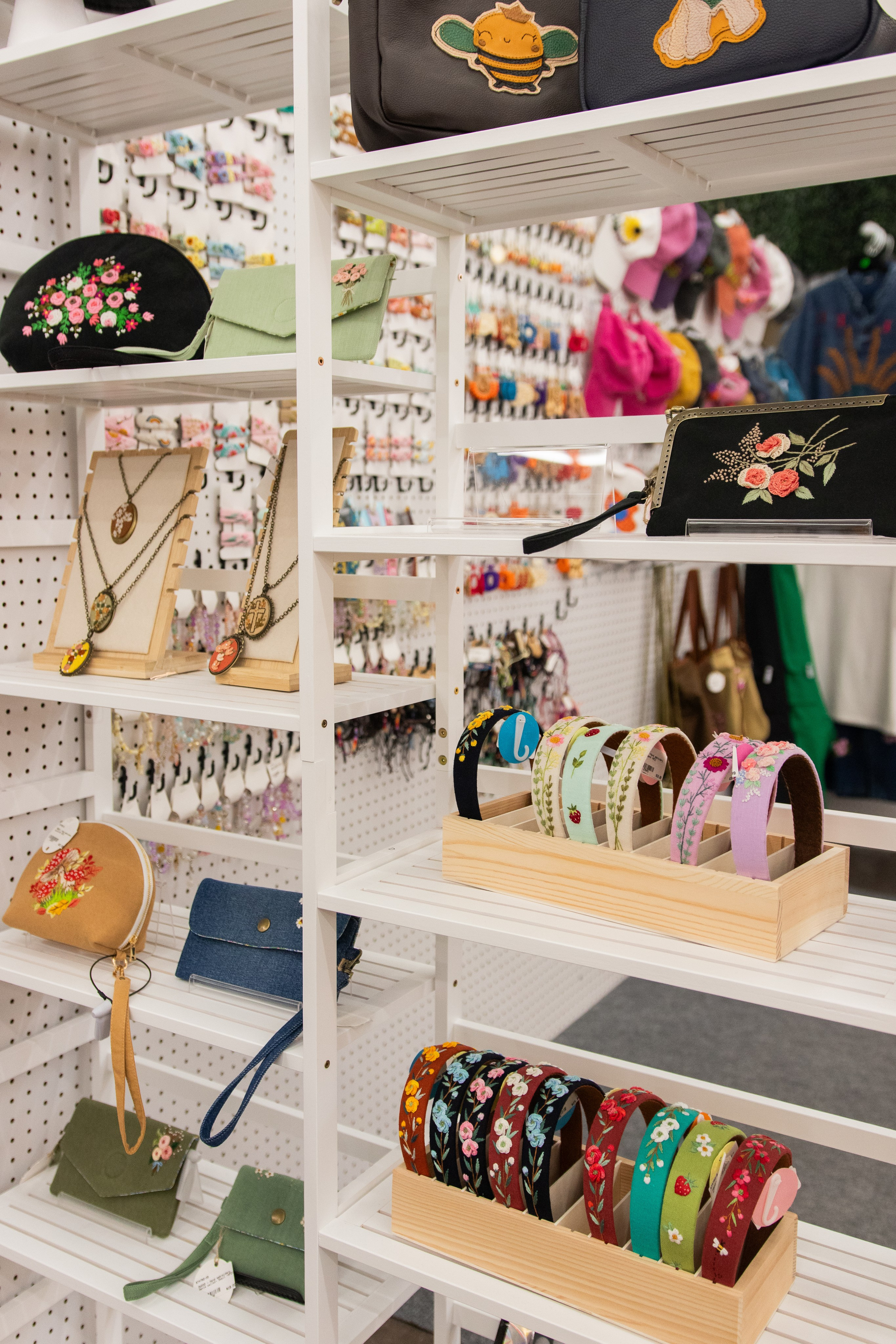 Painted Tree Boutiques fall collection retail photoshoot in Round Rock