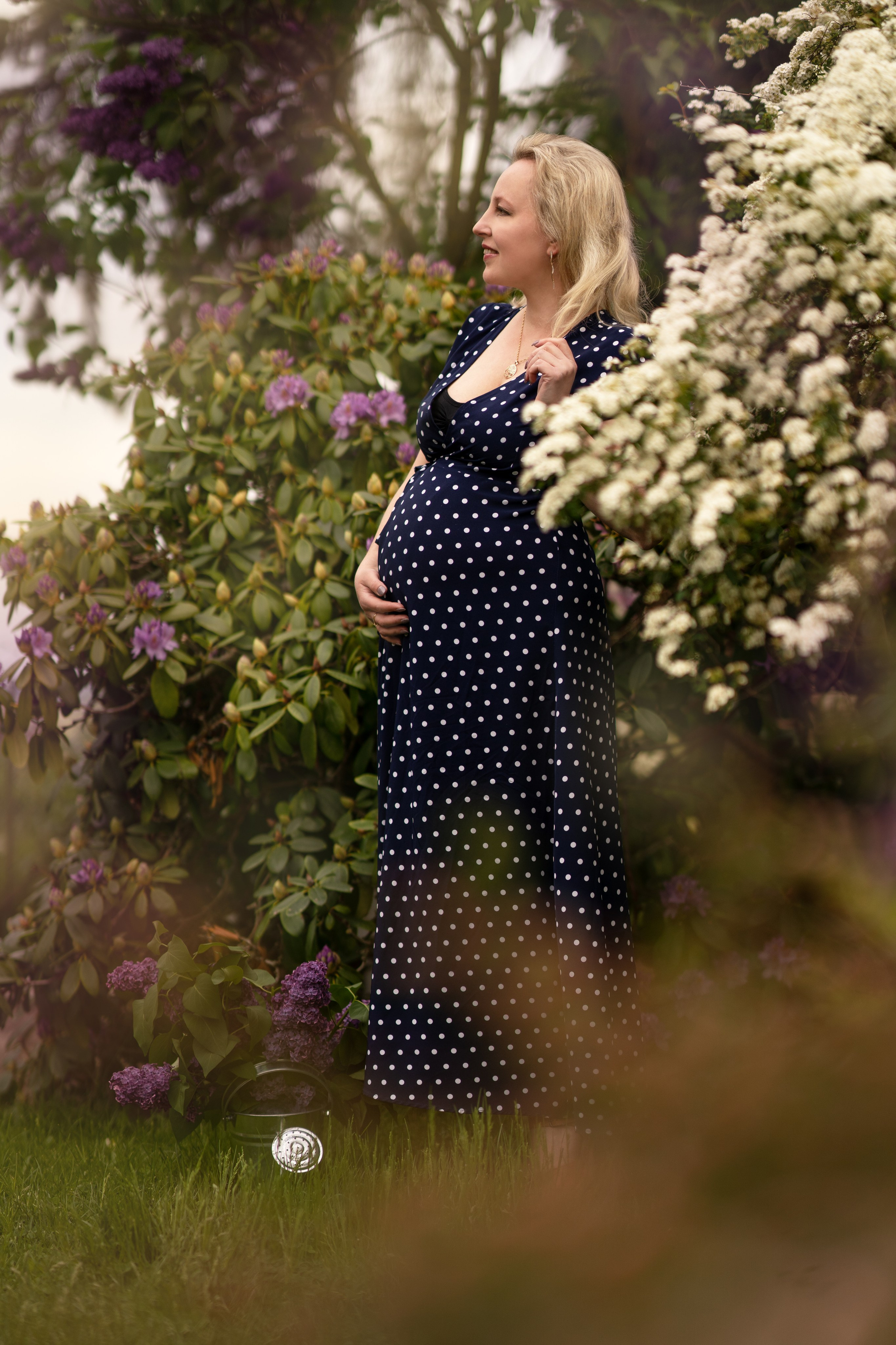 Babybauch & Newborn. Hochzeit und Familien Foto und Video