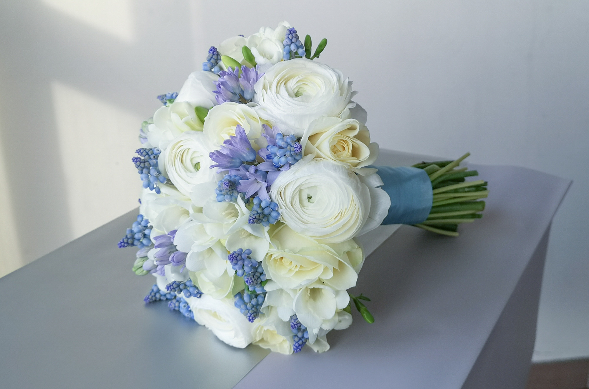 Līgavas pušķi zilos toņos. Event design, decoration, floristry, gift, Irina Novika, Riga, Latvia