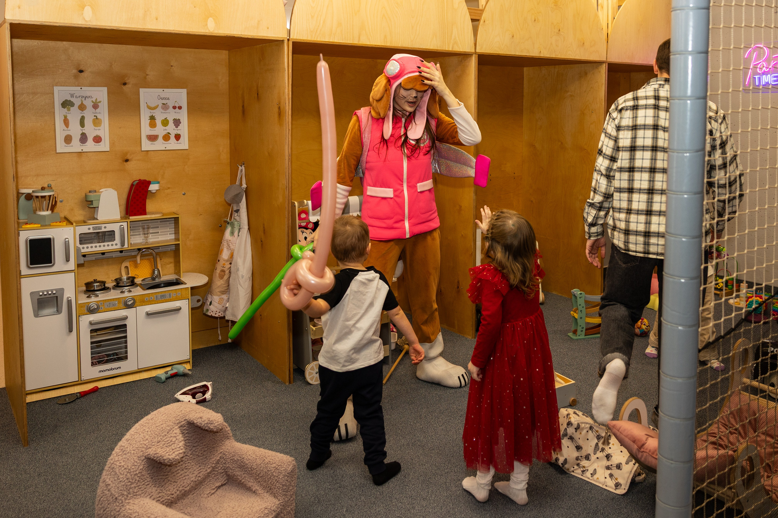 День рождения Артёма 24 января 2026 года. Семейный и детский фотограф в Варшаве Мила Бобровская